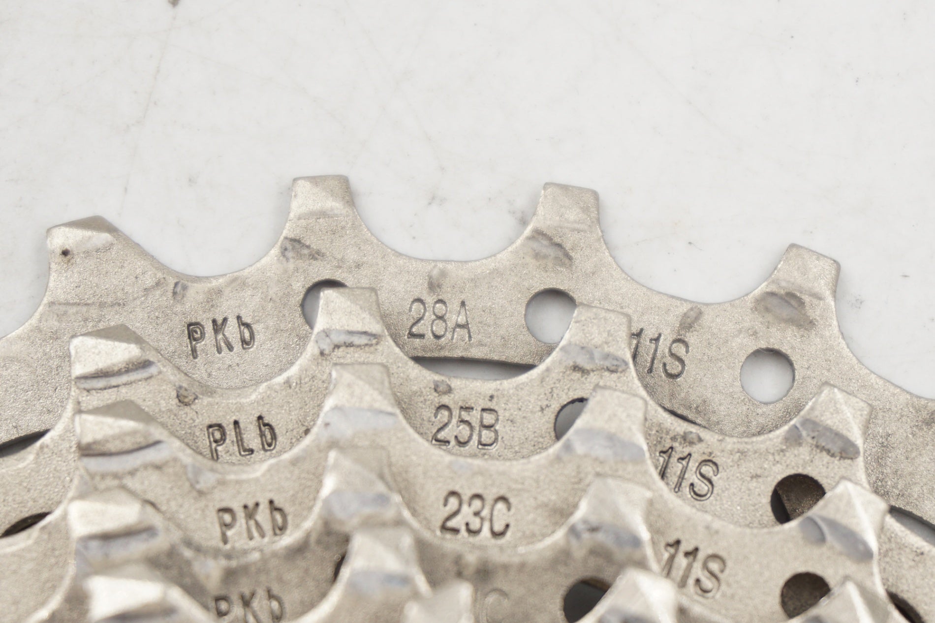 SHIMANO 「シマノ」 ULTEGRA CS-R8000 11-28T スプロケット / 奈良店