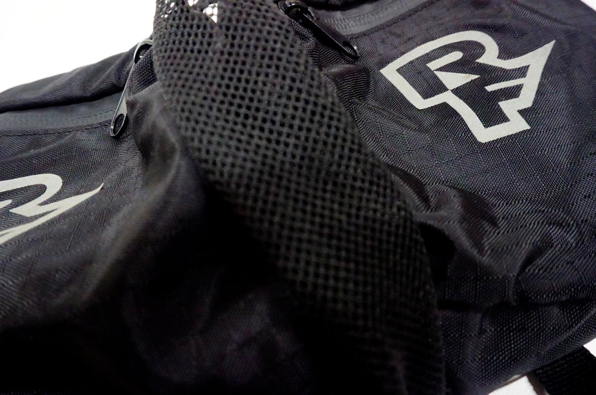 RACEFACE 「レースフェイス」 ウェストバック / 名古屋大須店