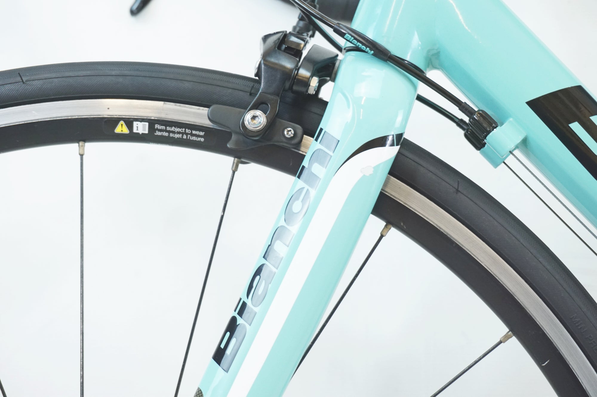 BIANCHI 「ビアンキ」 IMPULSO 105 2015年モデル ロードバイク / 有明ガーデン店