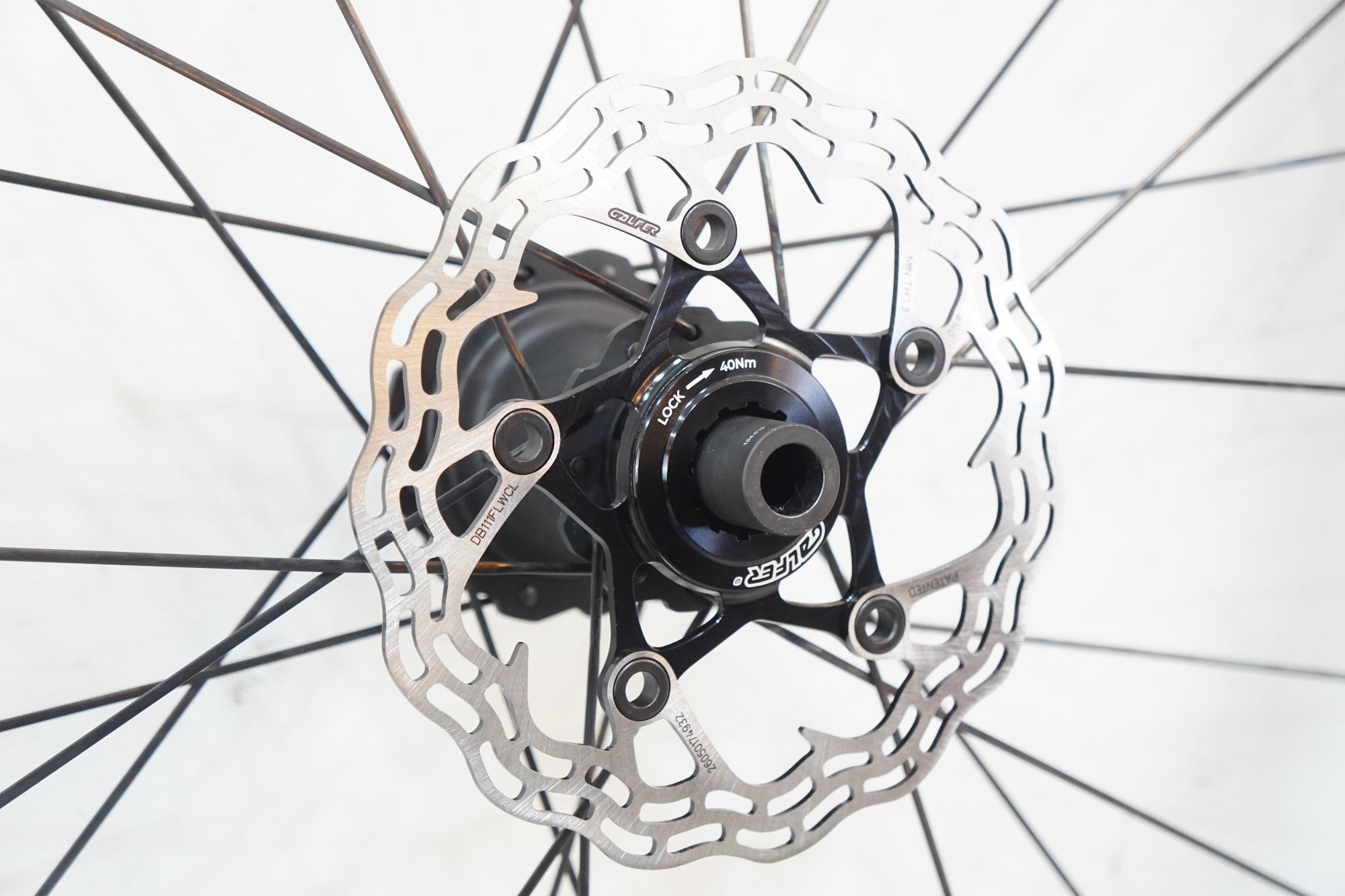 専用JH231ソ付★12.5→15.5号アップ 最長発送納期9/15〜9/18 ZIPP 「ジップ」 353 NSW DISC シマノ11速 ホイールセット