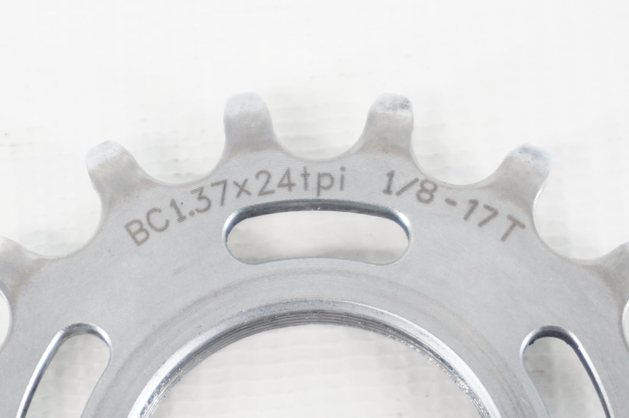 ブランド不明 17T コグ / 阪急塚口店