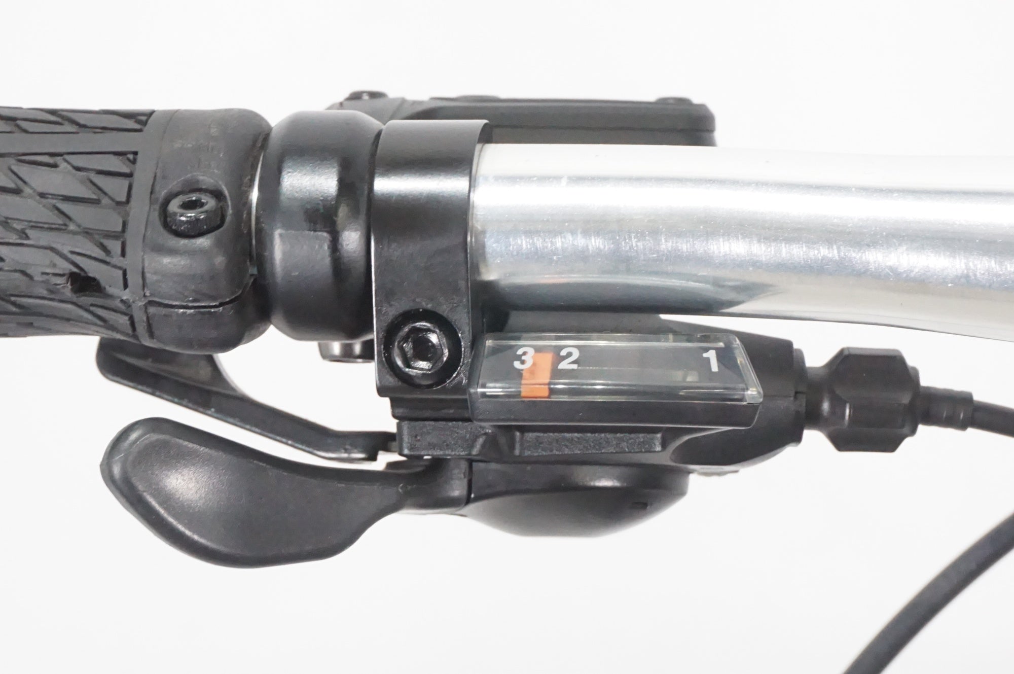 GIANT 「ジャイアント」 ESCAPE R DISC 2022年モデル クロスバイク / AKIBA店