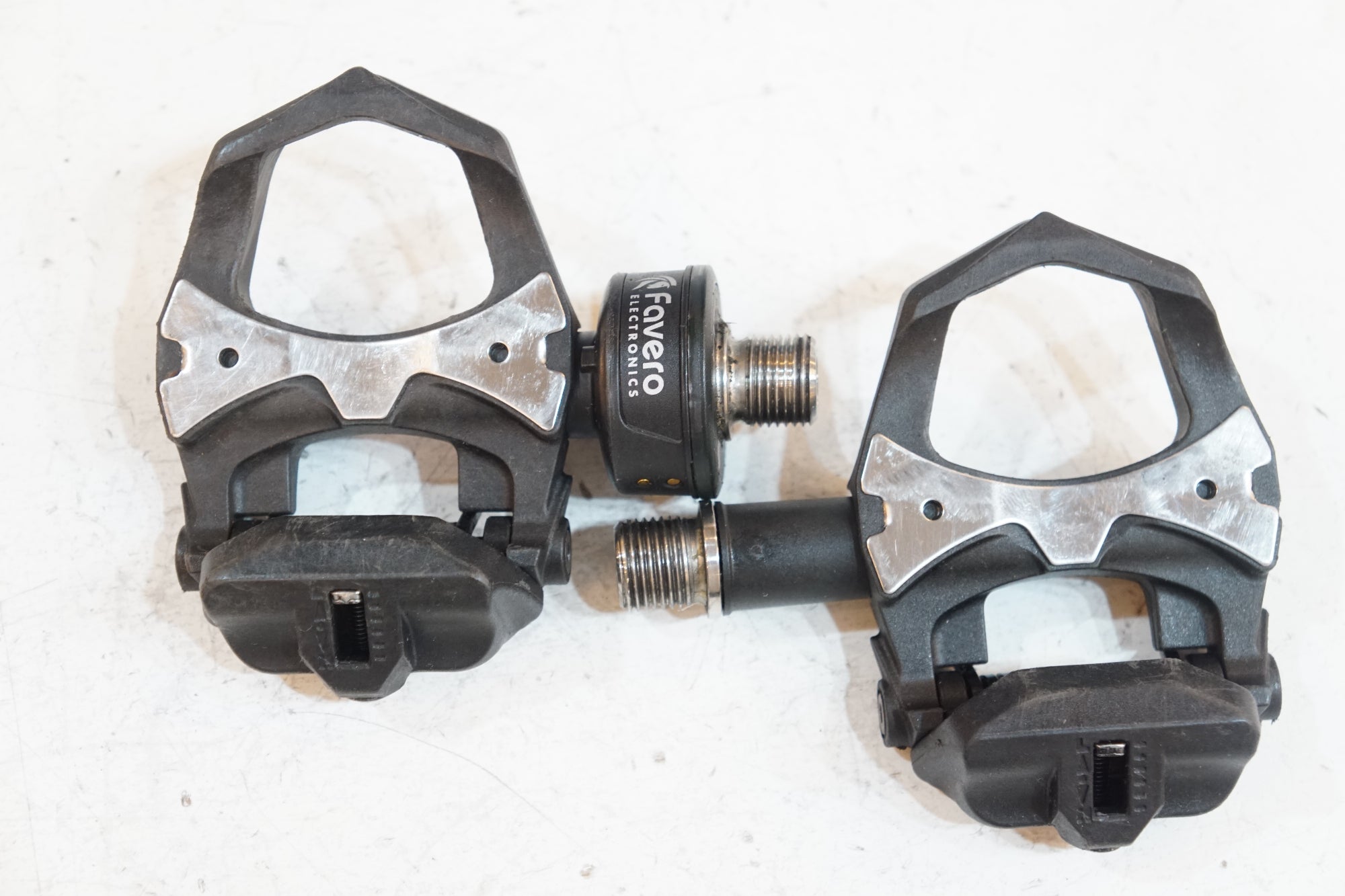 FAVERO 「ファベロ」 ASSIOMA UNO ペダル / バイチャリ浦和ベース