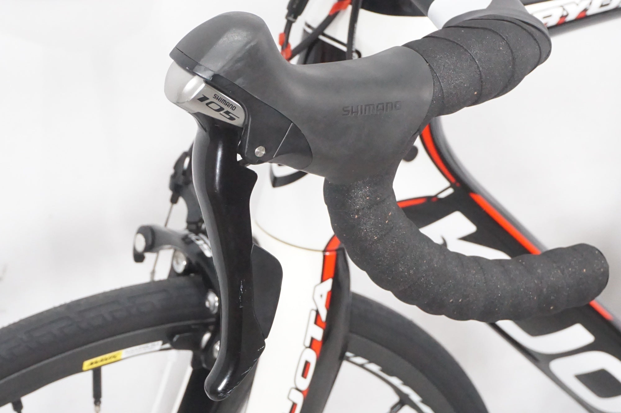 KUOTA 「クオータ」 KRYON 105 2015年モデル ロードバイク / AKIBA店