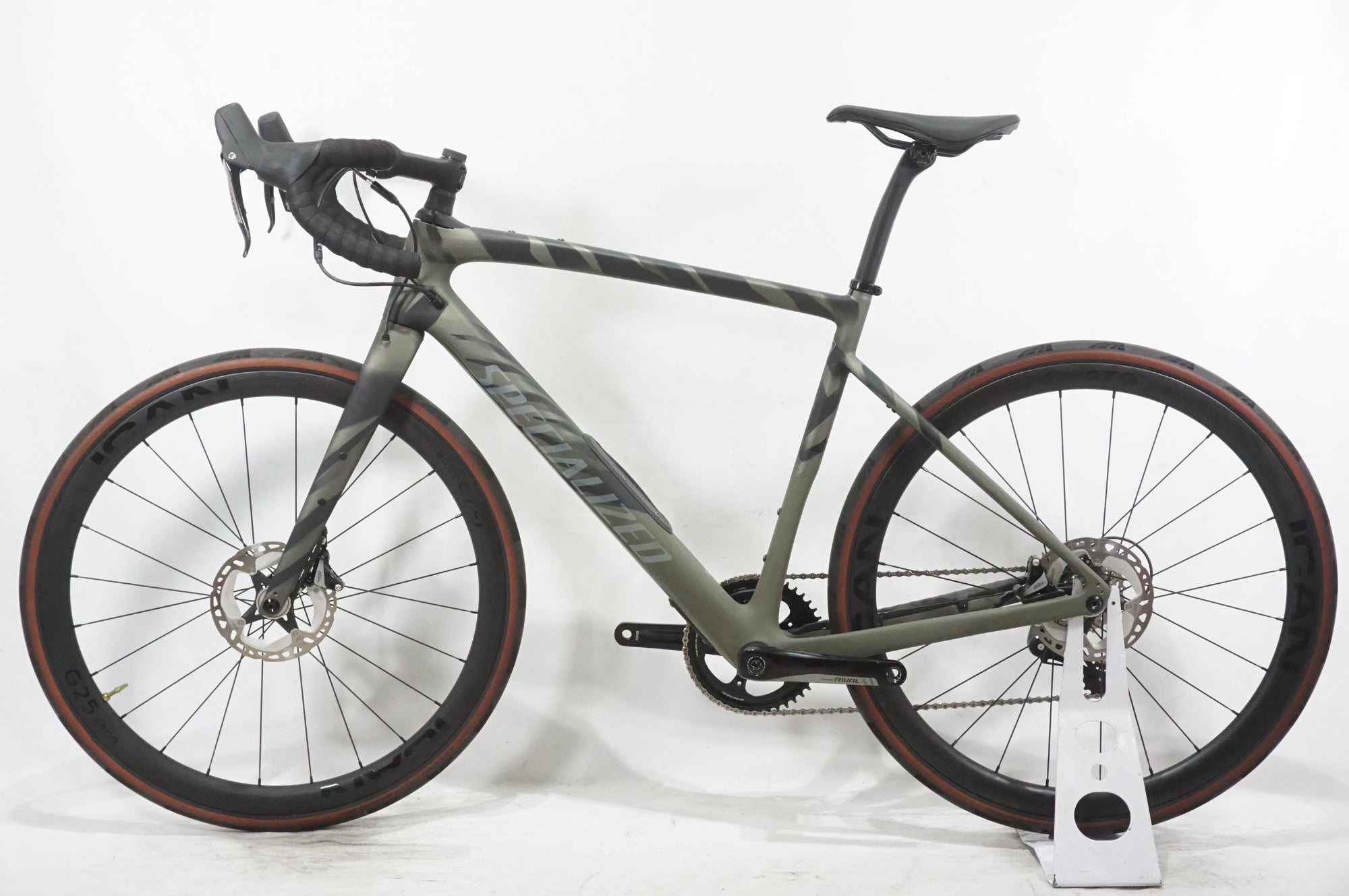 SPECIALIZED 「スペシャライズド」 DIVERGE COMP CARBON 2022年モデル グラベルロード / AKIBA店