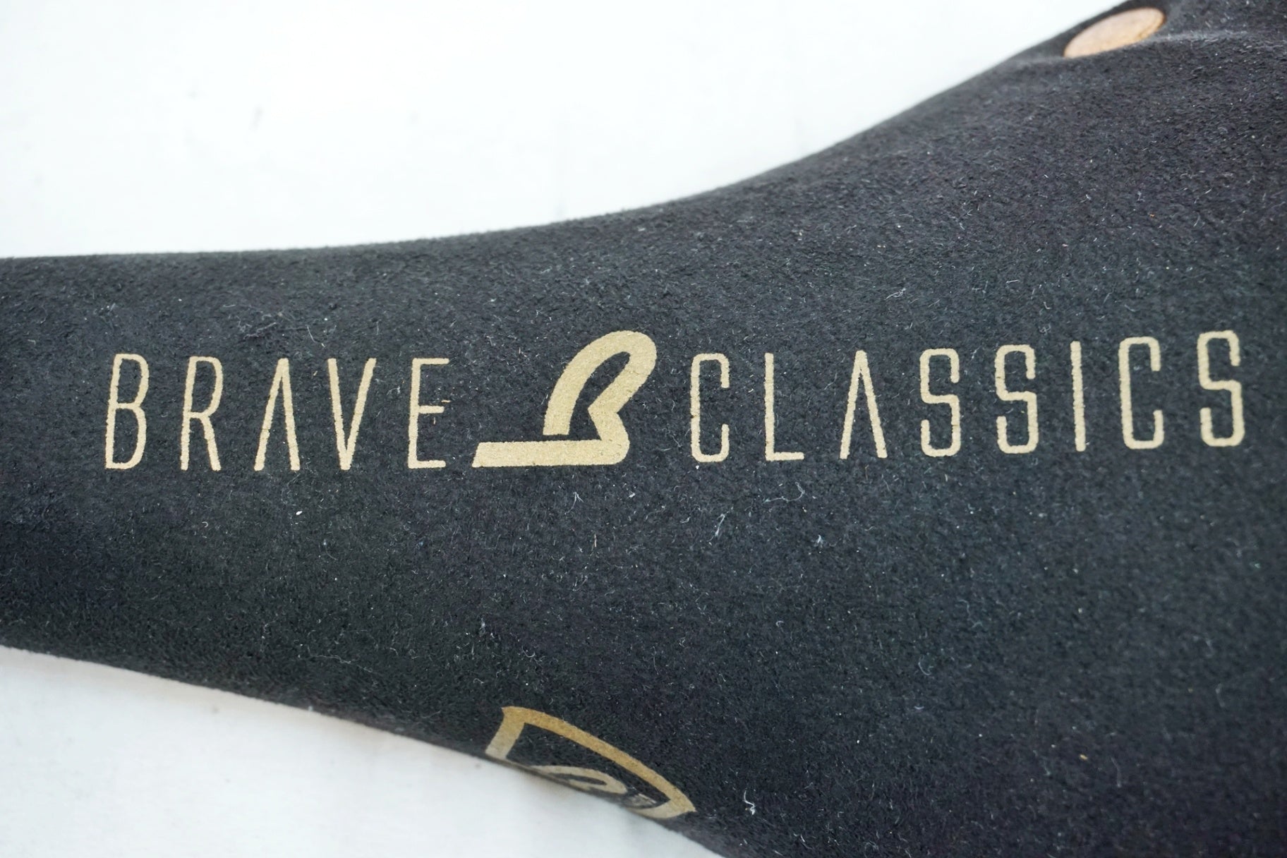 BRAVE 「ブレイブ」 CLASSIC サドル / 有明ガーデン店