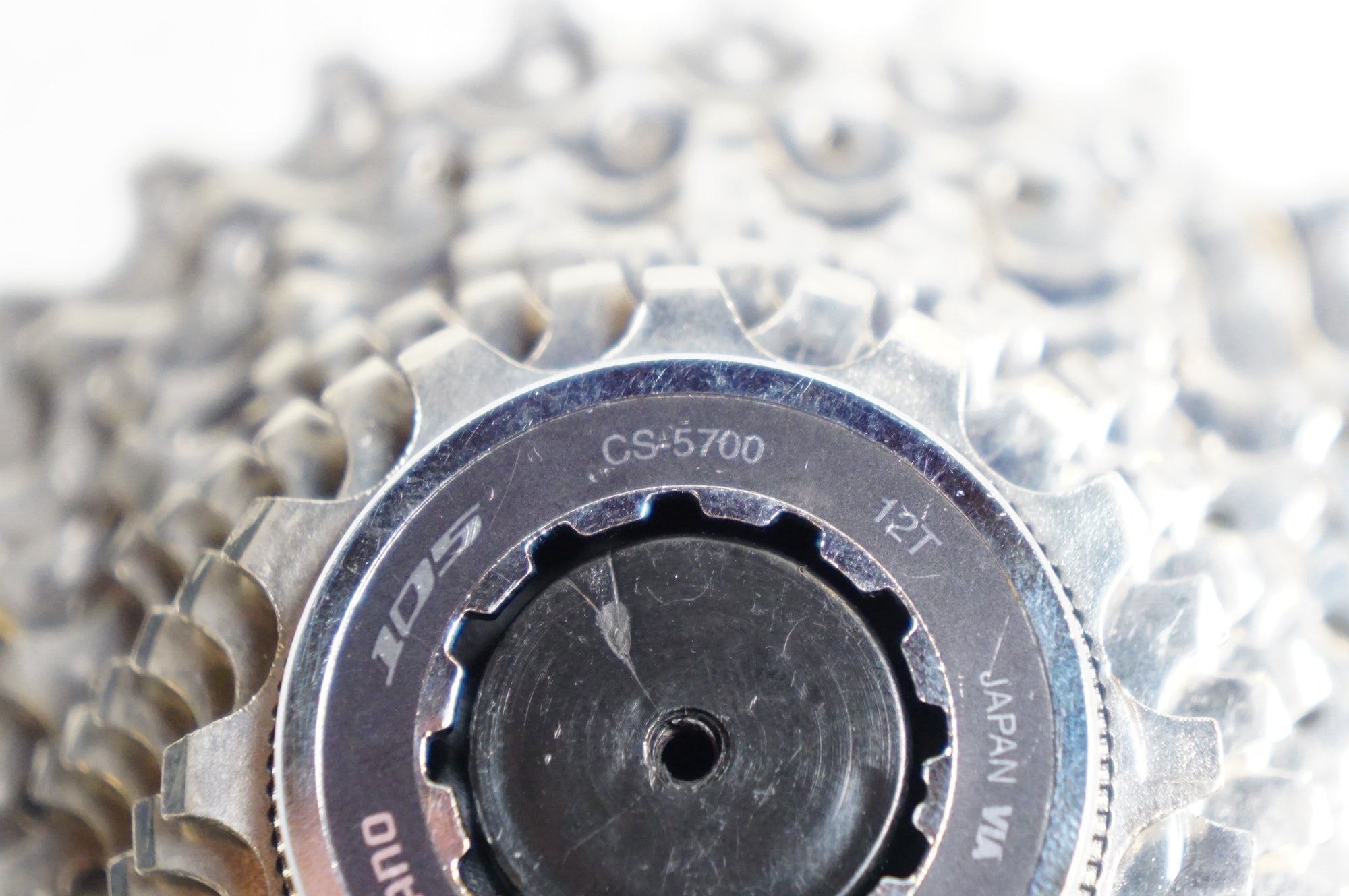 SHIMANO 「シマノ」 105 CS-5700 12-27T スプロケット / 熊谷本店