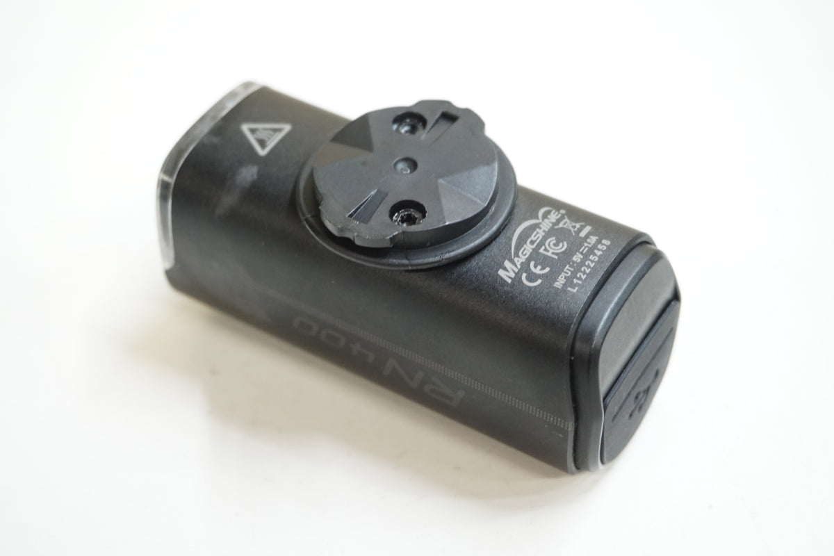 OLIGHT 「オーライト」 RN400 フロントライト / 大宮店