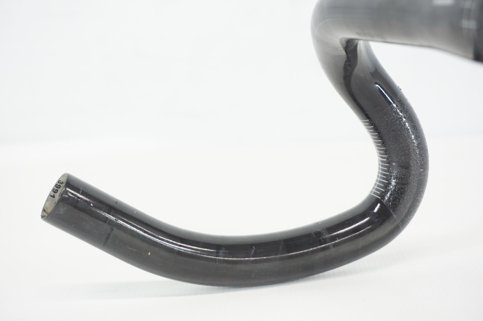 3T 「スリーティー」 ERGOSUM LTD Φ31.8 400mm ハンドル / 阪急塚口店