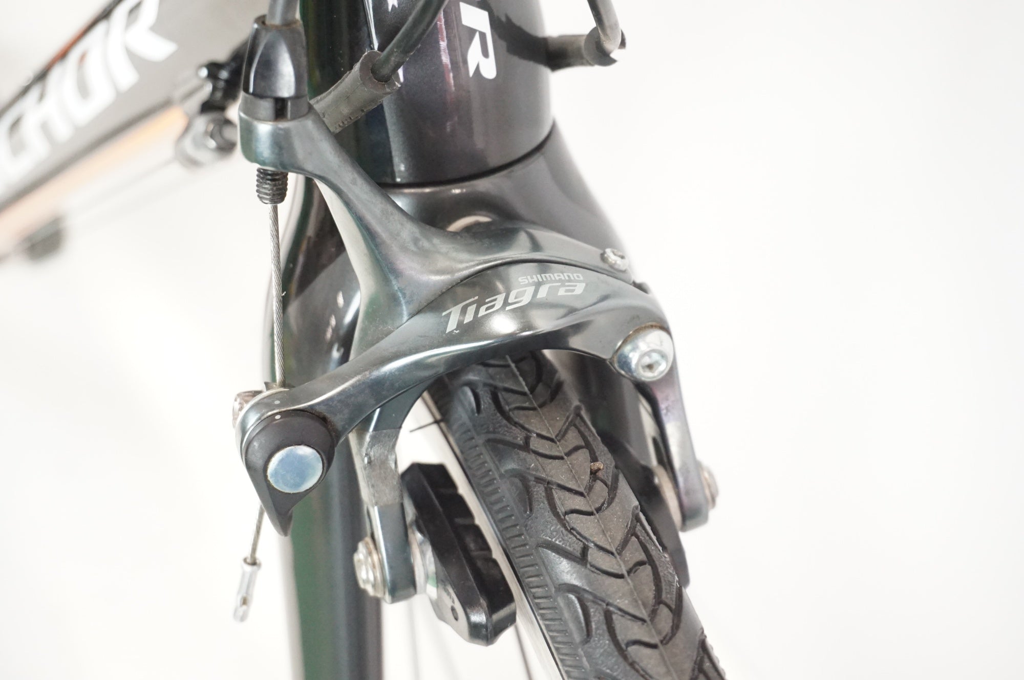 引取り限定！ANCHOR「RL6」EQUIPE 2018年モデル BRIDGESTONE ANCHOR 2018年モデル：RL6のコンセプトと設計を受け継いだ