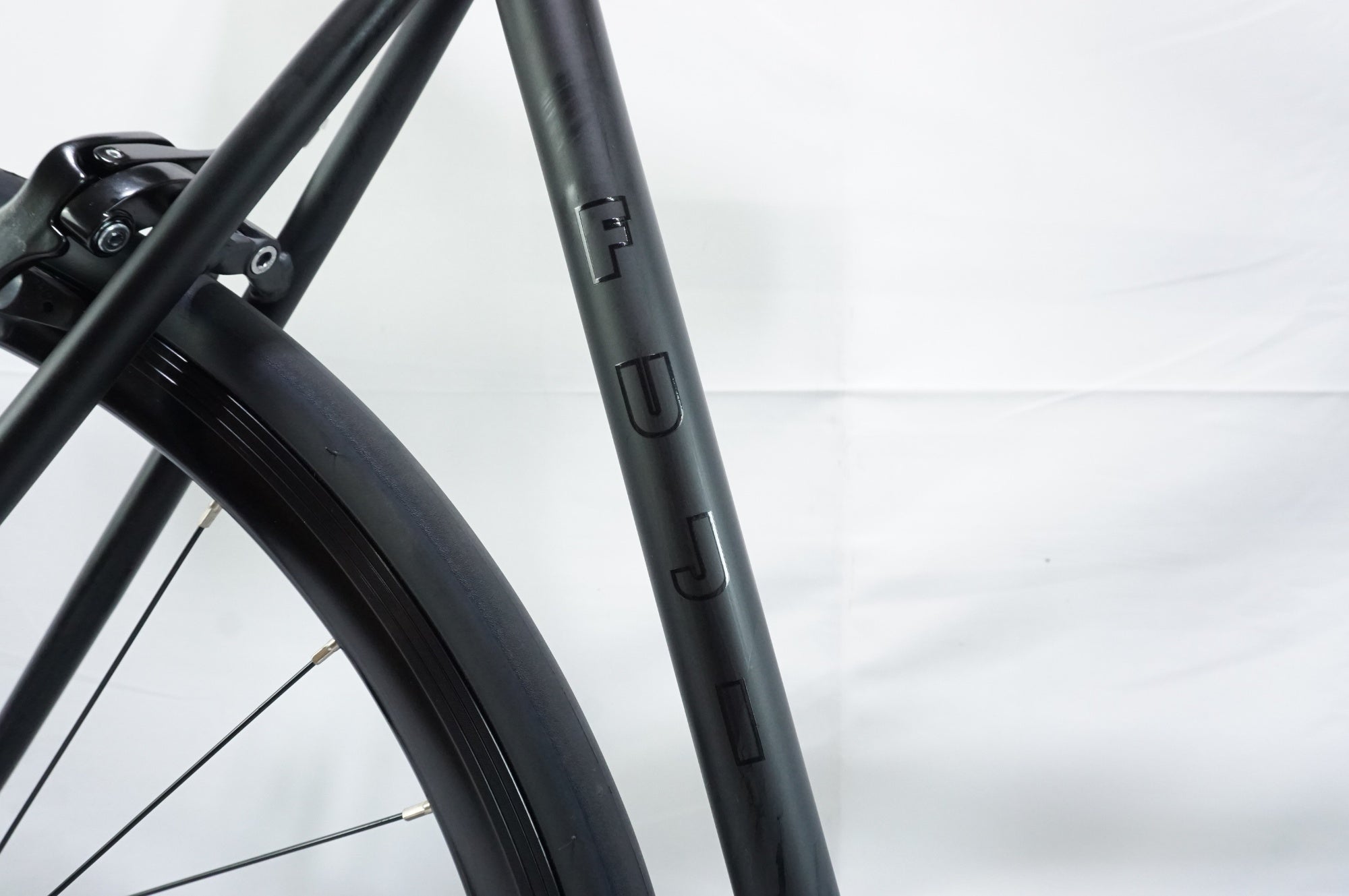 FUJI 「フジ」 FEATHER 2025年モデル ピストバイク / 中目黒店