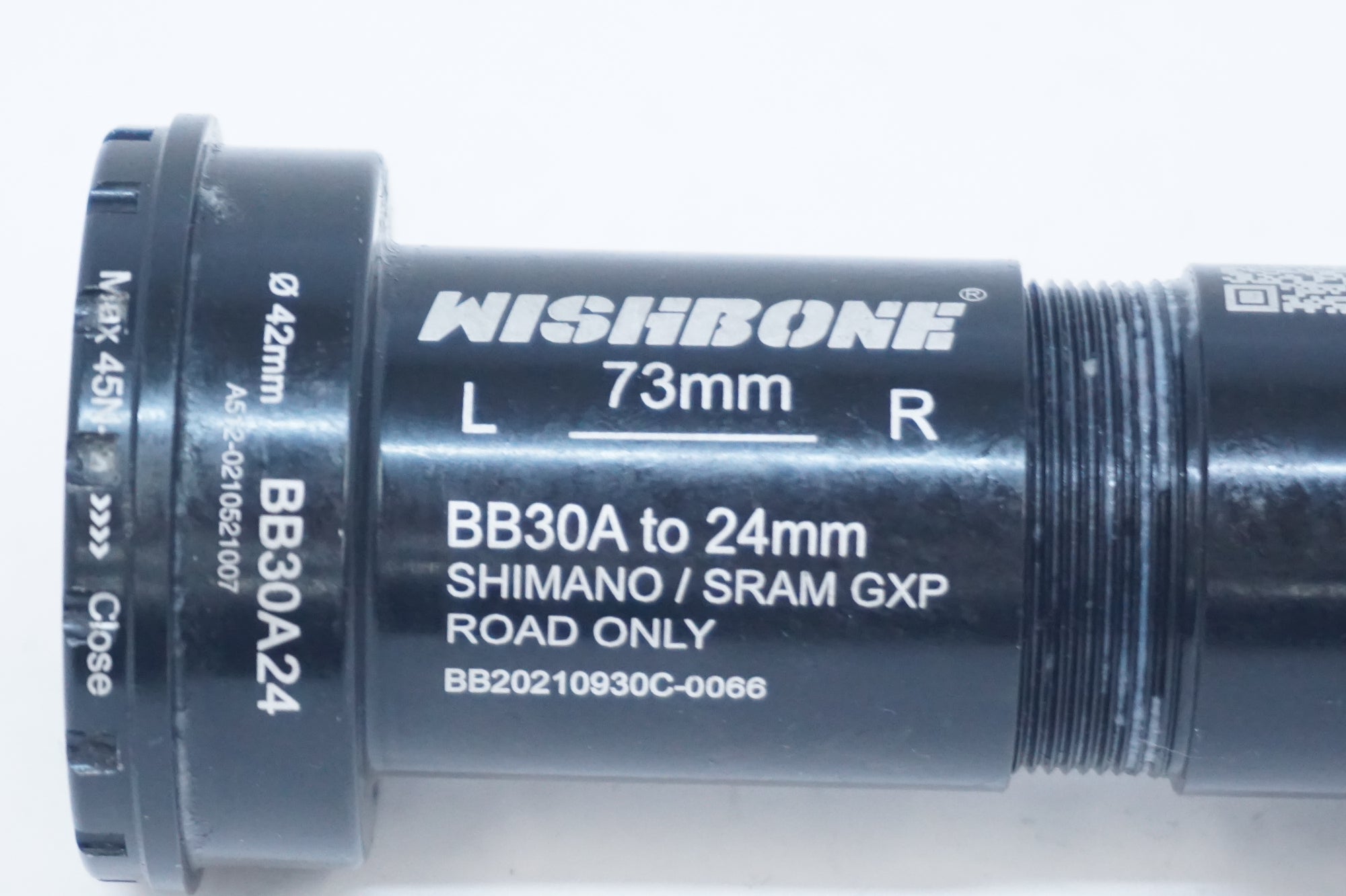 WISHBONE 「ウィッシュボーン」 BB30A24 ボトムブラケット  / 大阪美原北インター店