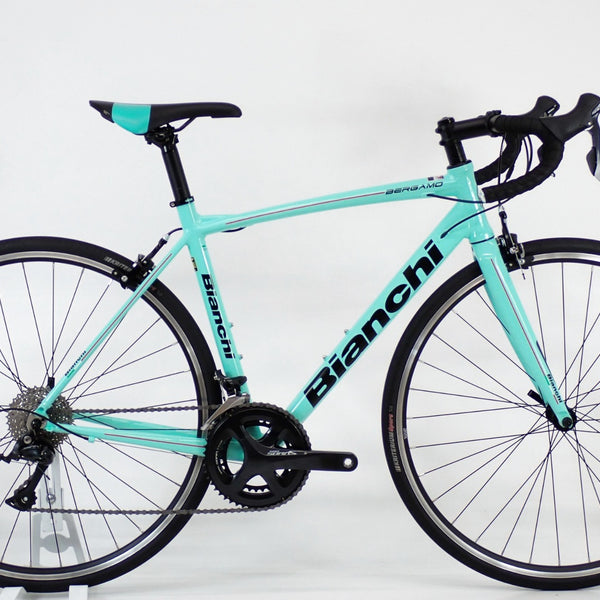 <直接引取限定>Bianchi BERGAMO ロードバイク BIANCHI 「ビアンキ」 BERGAMO 2026年モデル ロードバイク / 伊勢崎店