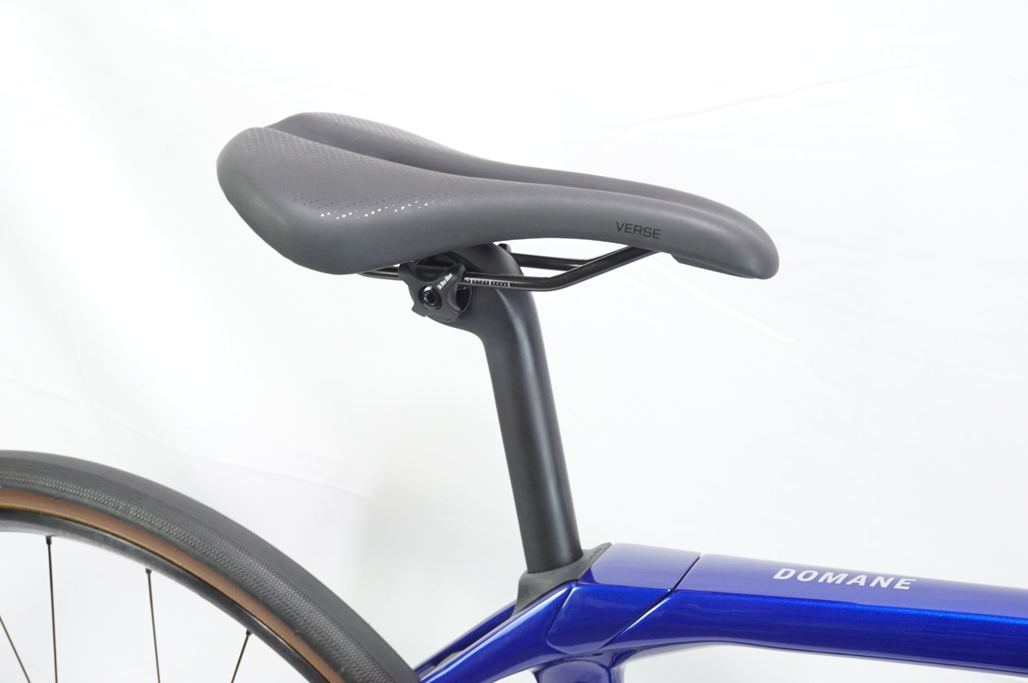 TREK 「トレック」 DOMANE SL6 GEN4 2023年モデル ロードバイク / 中目黒店