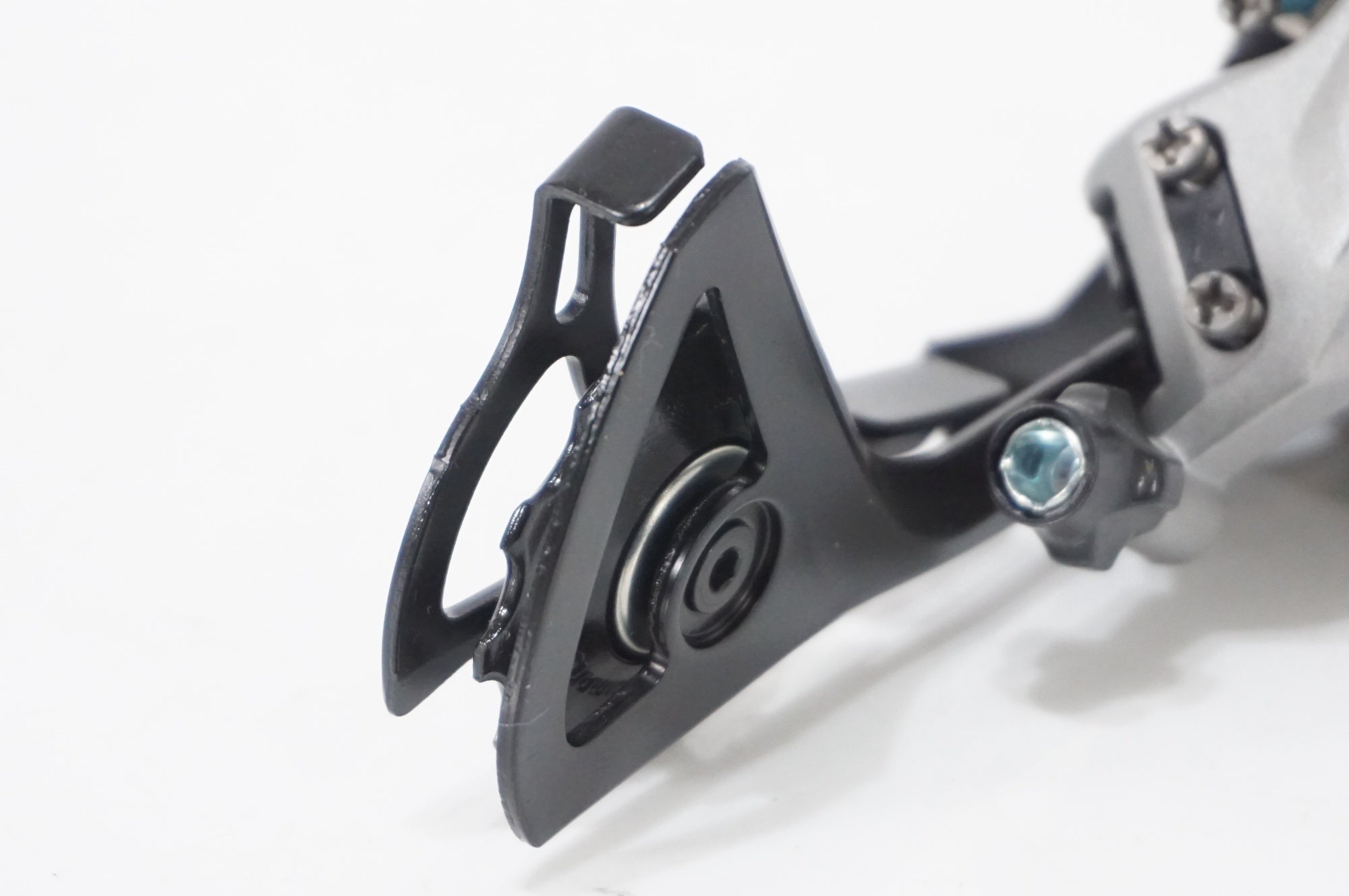 SHIMANO 「シマノ」 ALVIO RD-T4000 リアディレイラー / AKIBA店