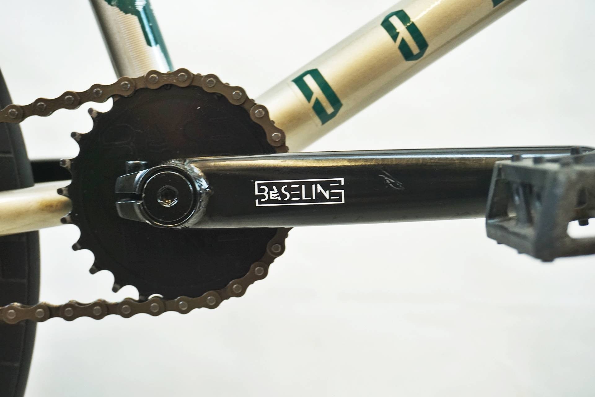 HARO 「ハロ」 DOWNTOWN 20 2024年モデル 20インチ BMX / 有明