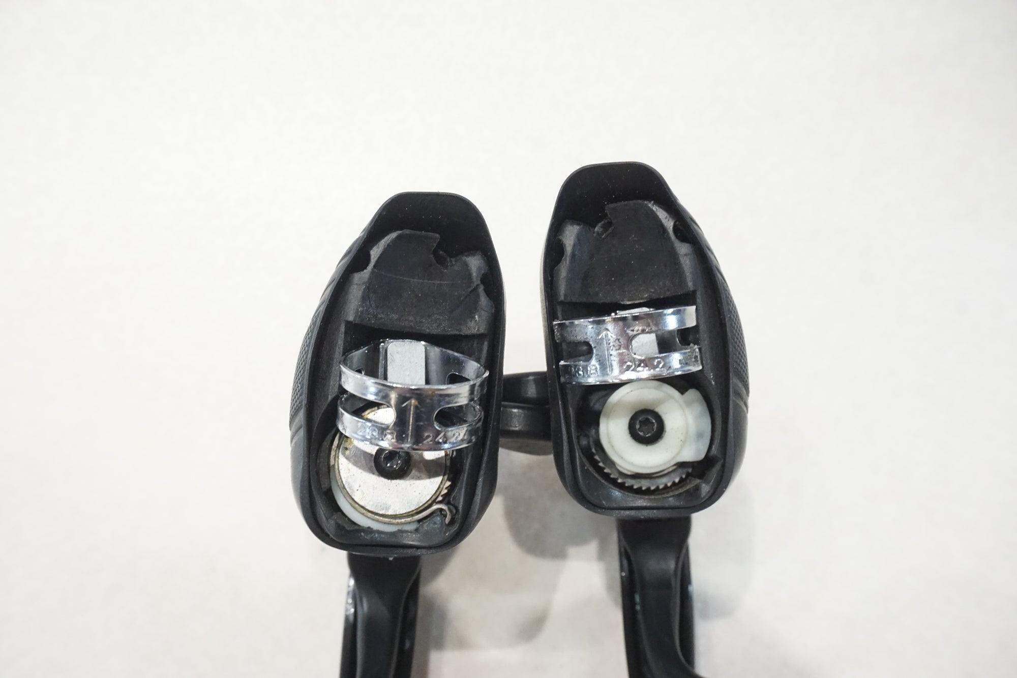 CAMPAGNOLO 「カンパニョーロ」 RECORD 11S エルゴパワーレバーセット / 横浜戸塚店