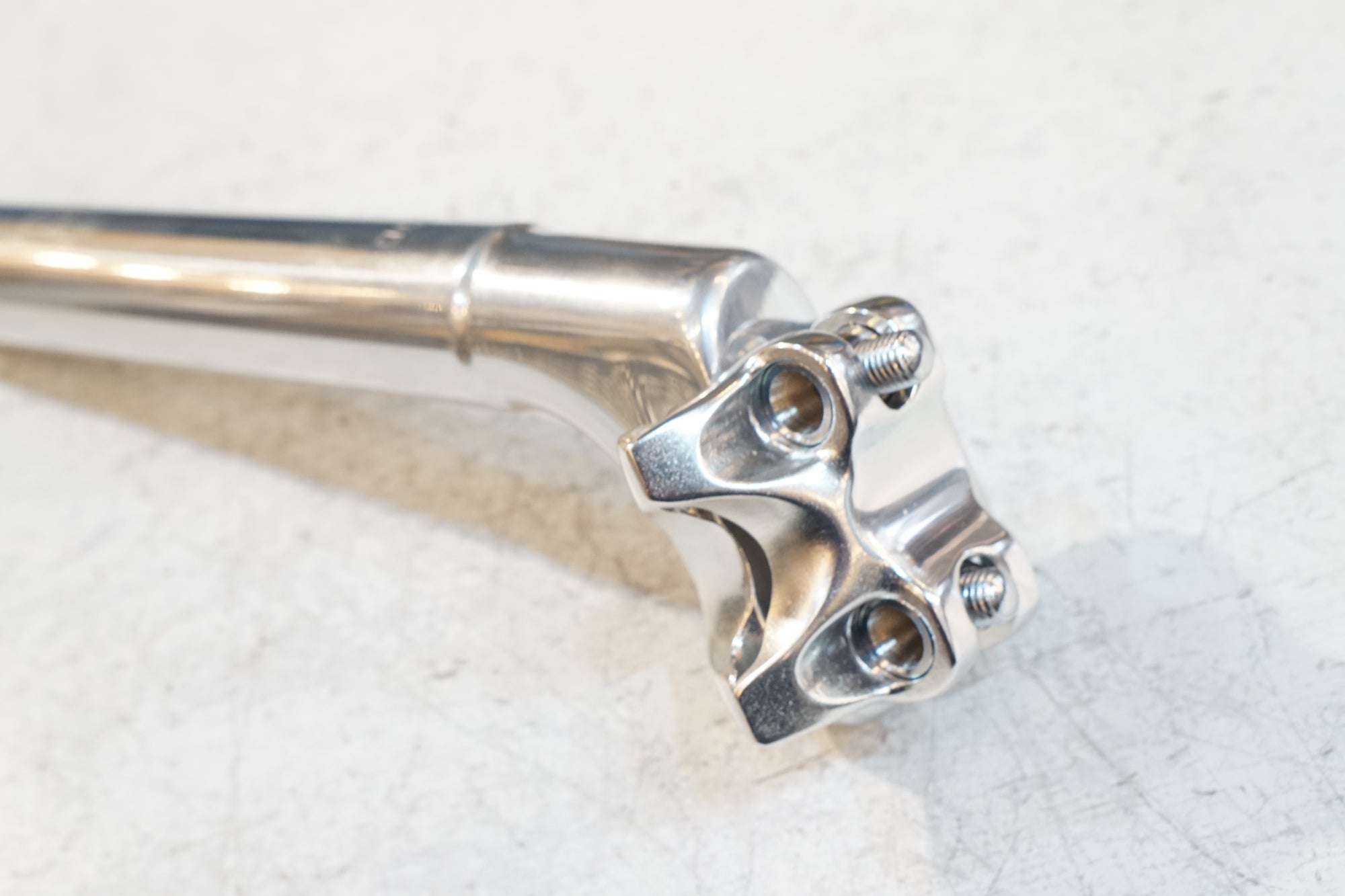 NITTO 「ニットー」 NJS SP72-W44 NJS φ27.0 210mm シートポスト