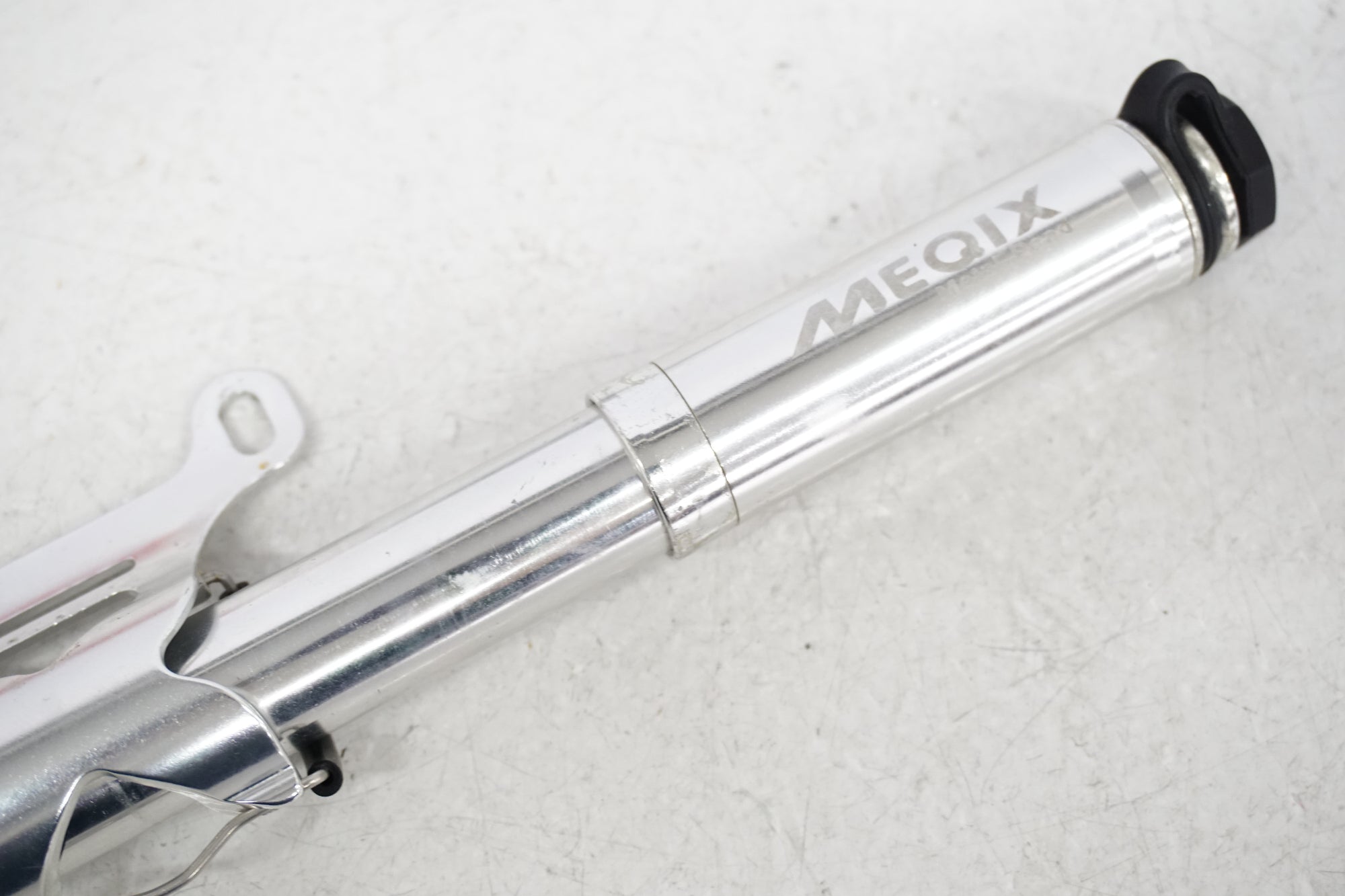 MEQIX 「メキックス」 携帯ポンプ / 浜松店