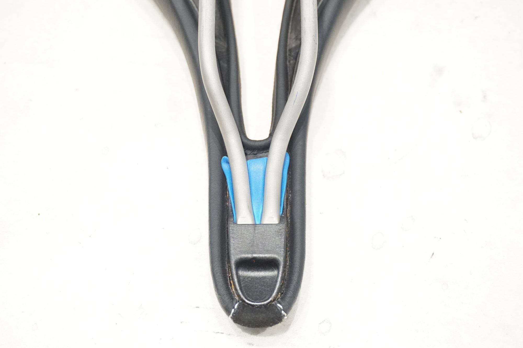 SELLE ITALIA 「セライタリア」 SLR GEL SUPERFLOW MAX チタンレール