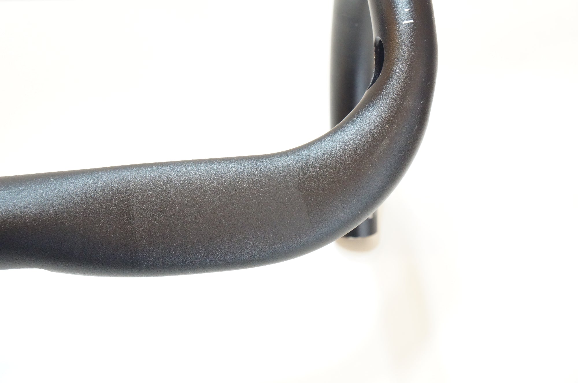 BONTRAGER 「ボントレガー」 ELITE AERO VR-CF φ31.8 420-440 / バイチャリ浦和ベース