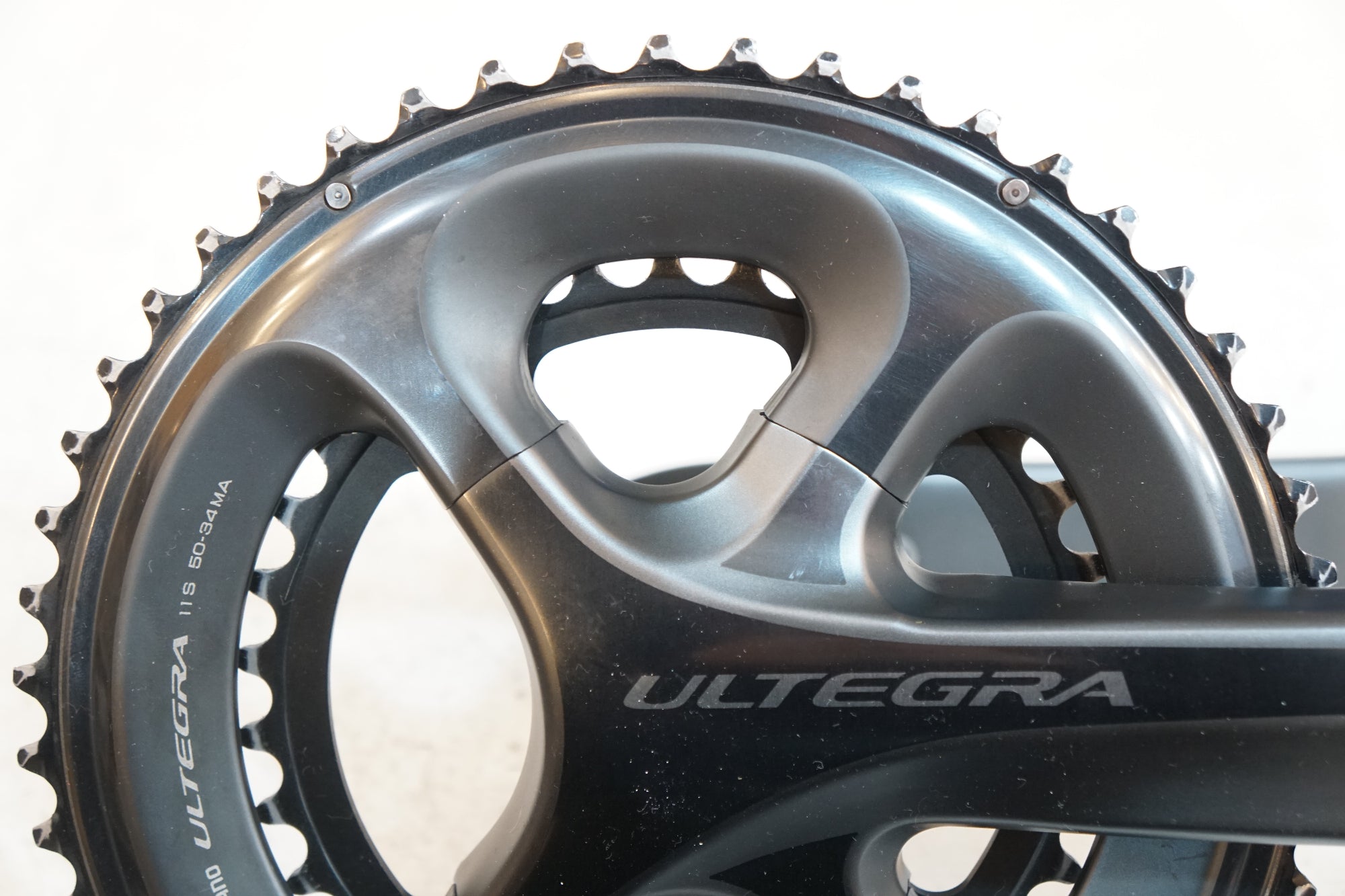 SHIMANO 「シマノ」 ULTEGRA FC-6800 50-34T 165mm クランクセット / バイチャリ浦和ベース