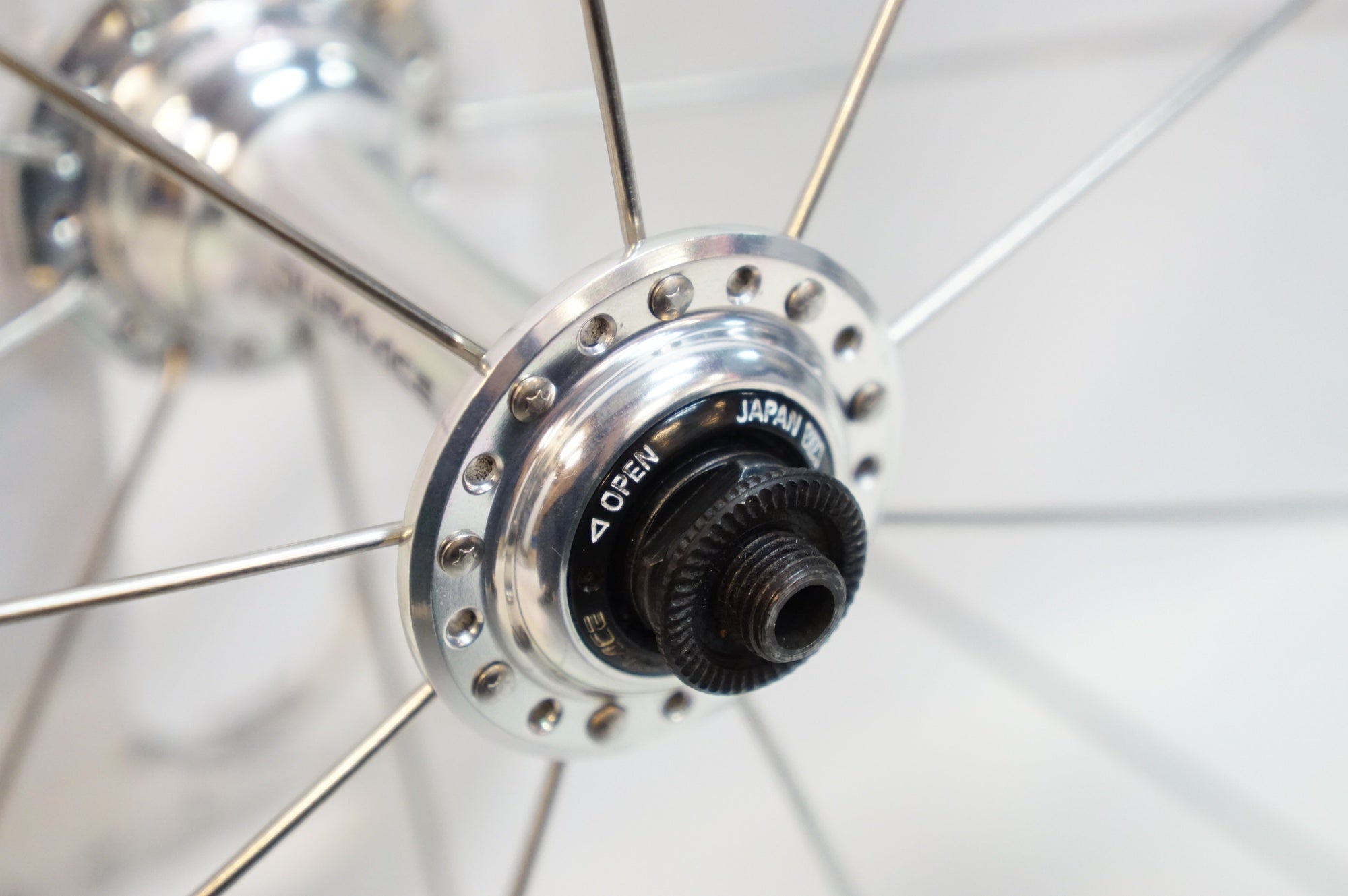 ZIPP 「ジップ」 400 DURA-ACE ハブ フロントホイール / 熊谷本店