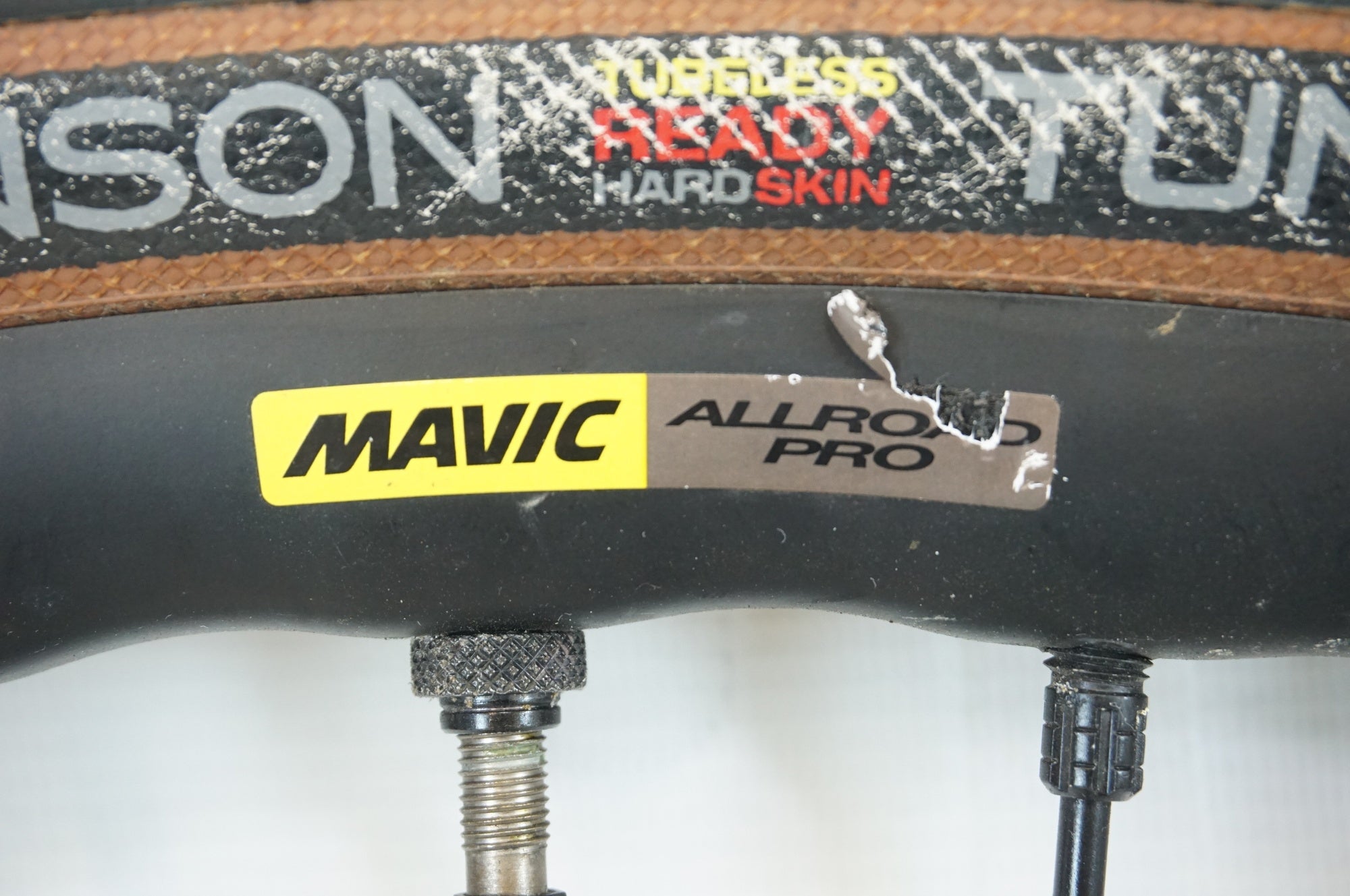 MAVIC 「マヴィック」 ALLROAD PRO DISC シマノ11速 ホイールセット / 有明ガーデン店