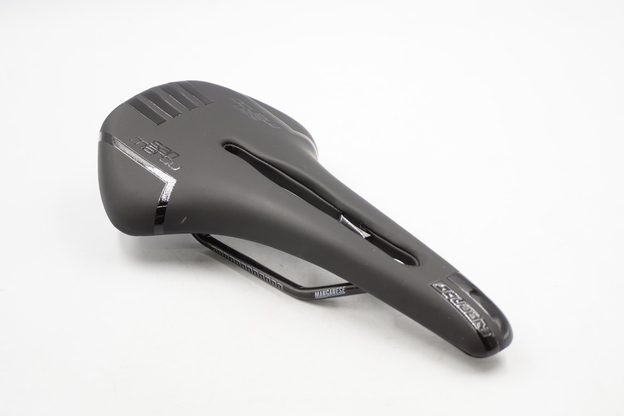 SELLE SANMARCO 「セラサンマルコ」 SQUADRA  サドル / 奈良店