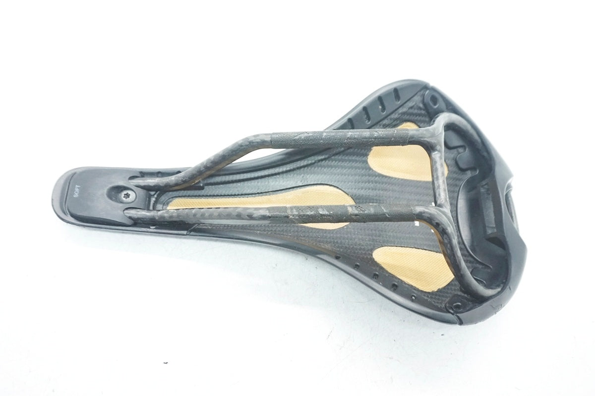 FIZIK 「フィジーク」 KURVE サドル / 大阪門真店