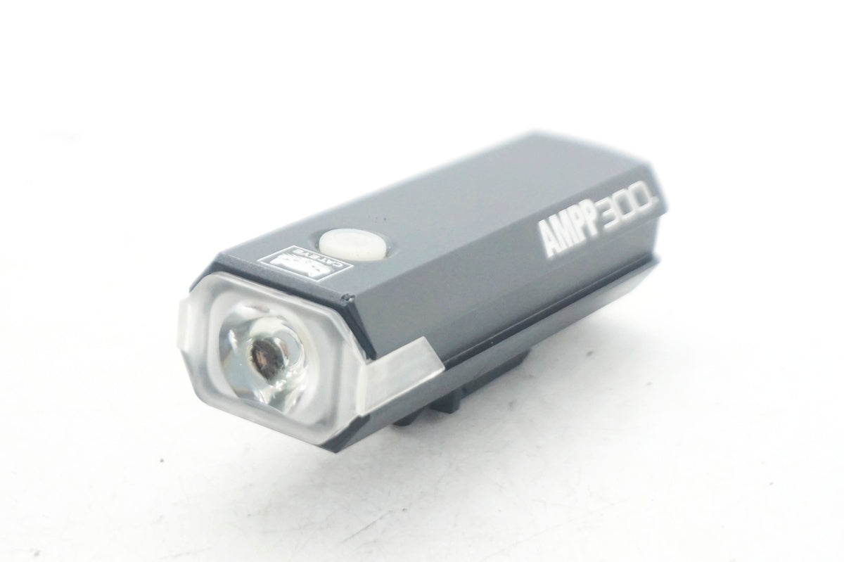 CATEYE 「キャットアイ」 AMPP300 フロントライト / 大阪門真店