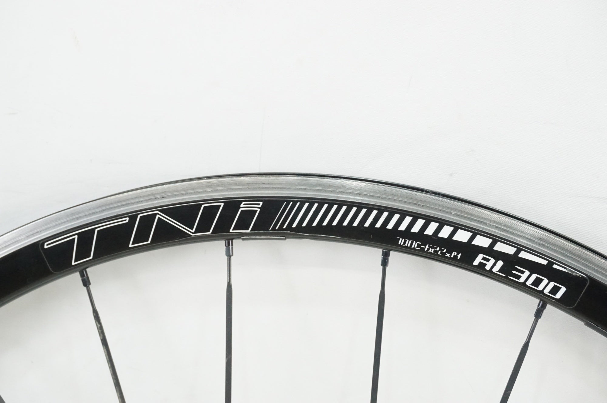 TNI AL300 および AL22　700C クリンチャーリムセット TNI 「ティーエヌアイ」 AL300 リム 手組 シマノ11S ホイールセット