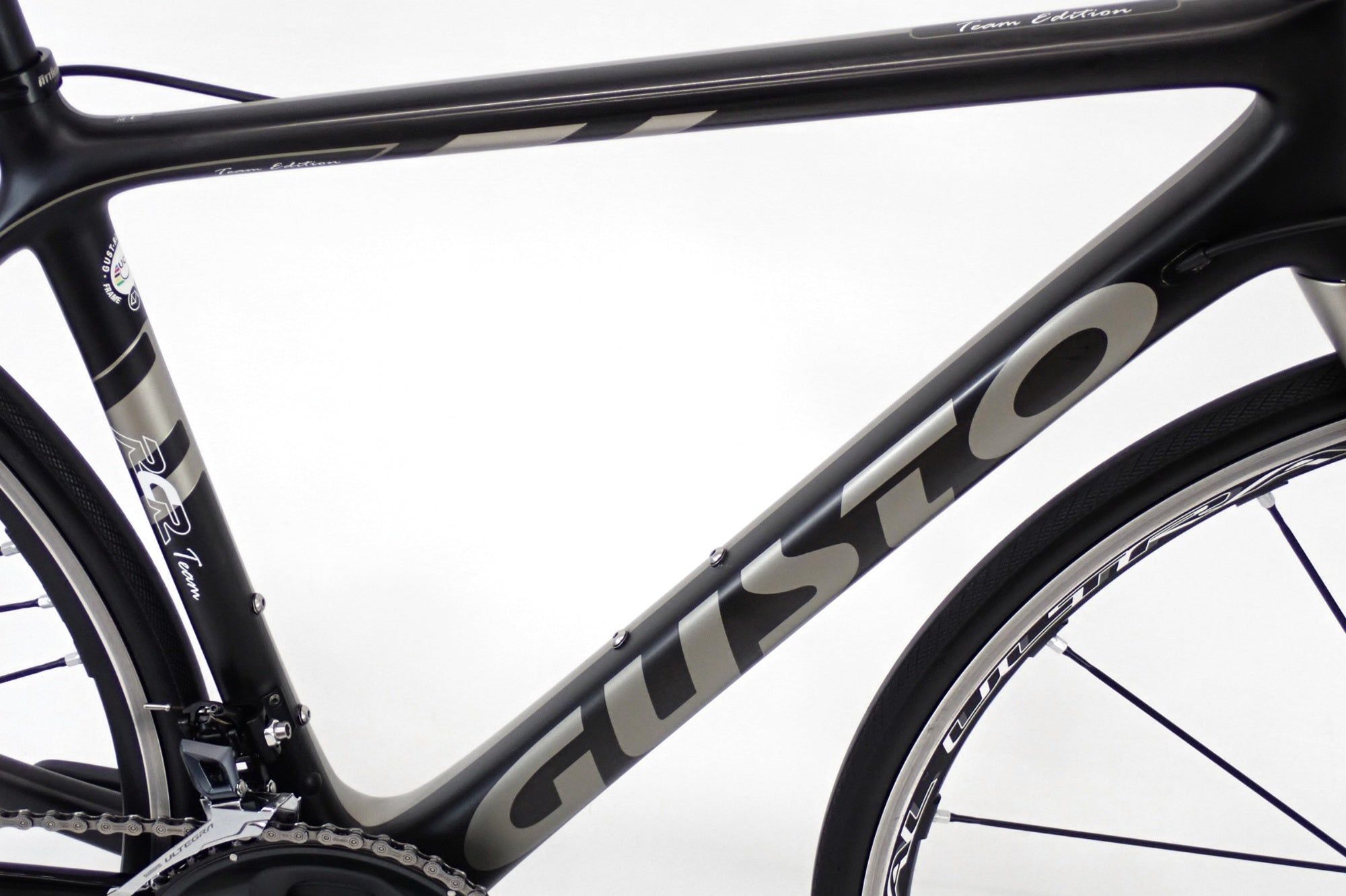 GUSTO 「グスト」 RCR TEAM EDITION LEGEND 2018年モデル ロードバイク