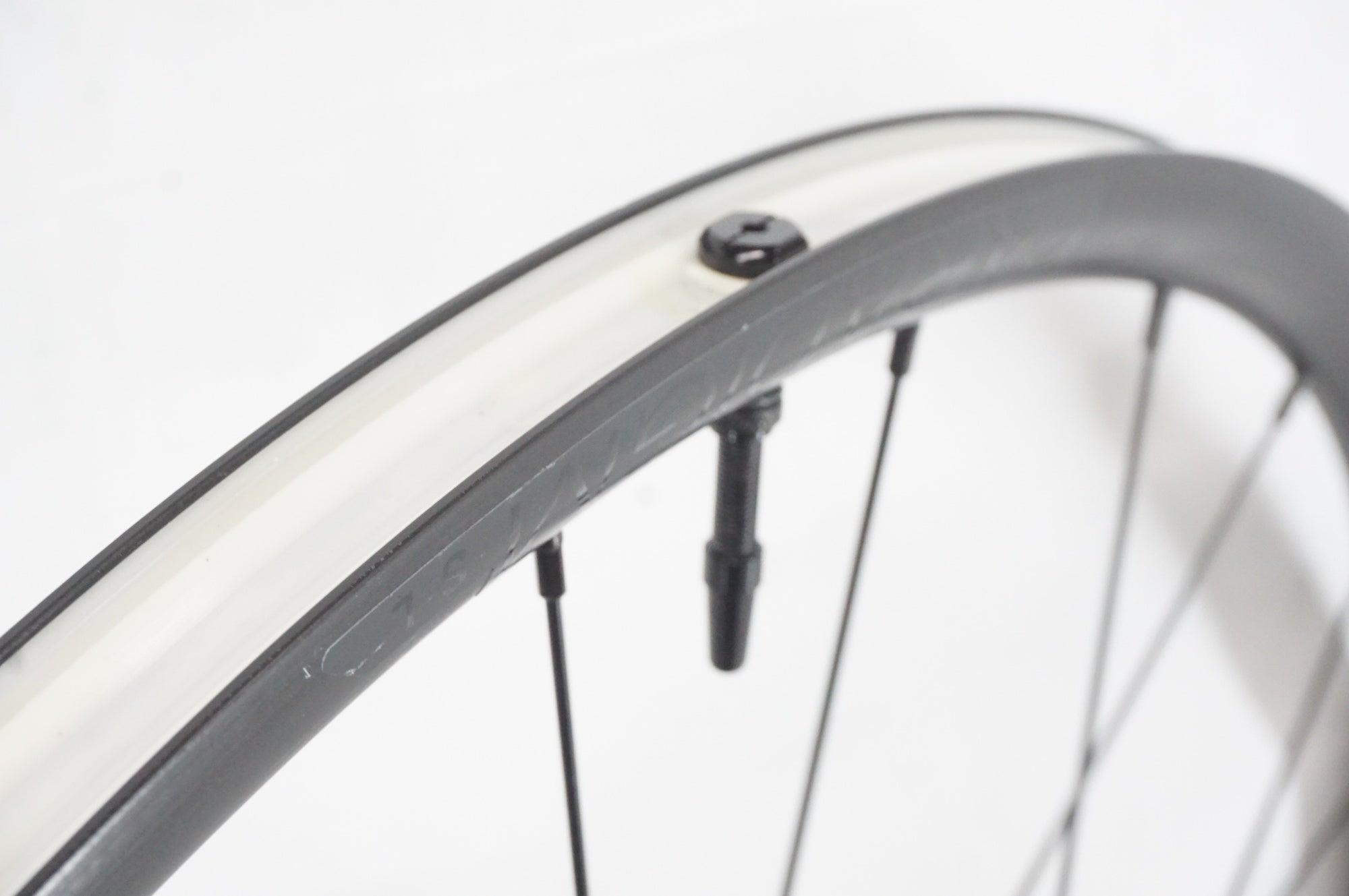 BONTRAGER 「ボントレガー」 PARADIGM SL DISC シマノ11速 ホイールセット / 阪急塚口店