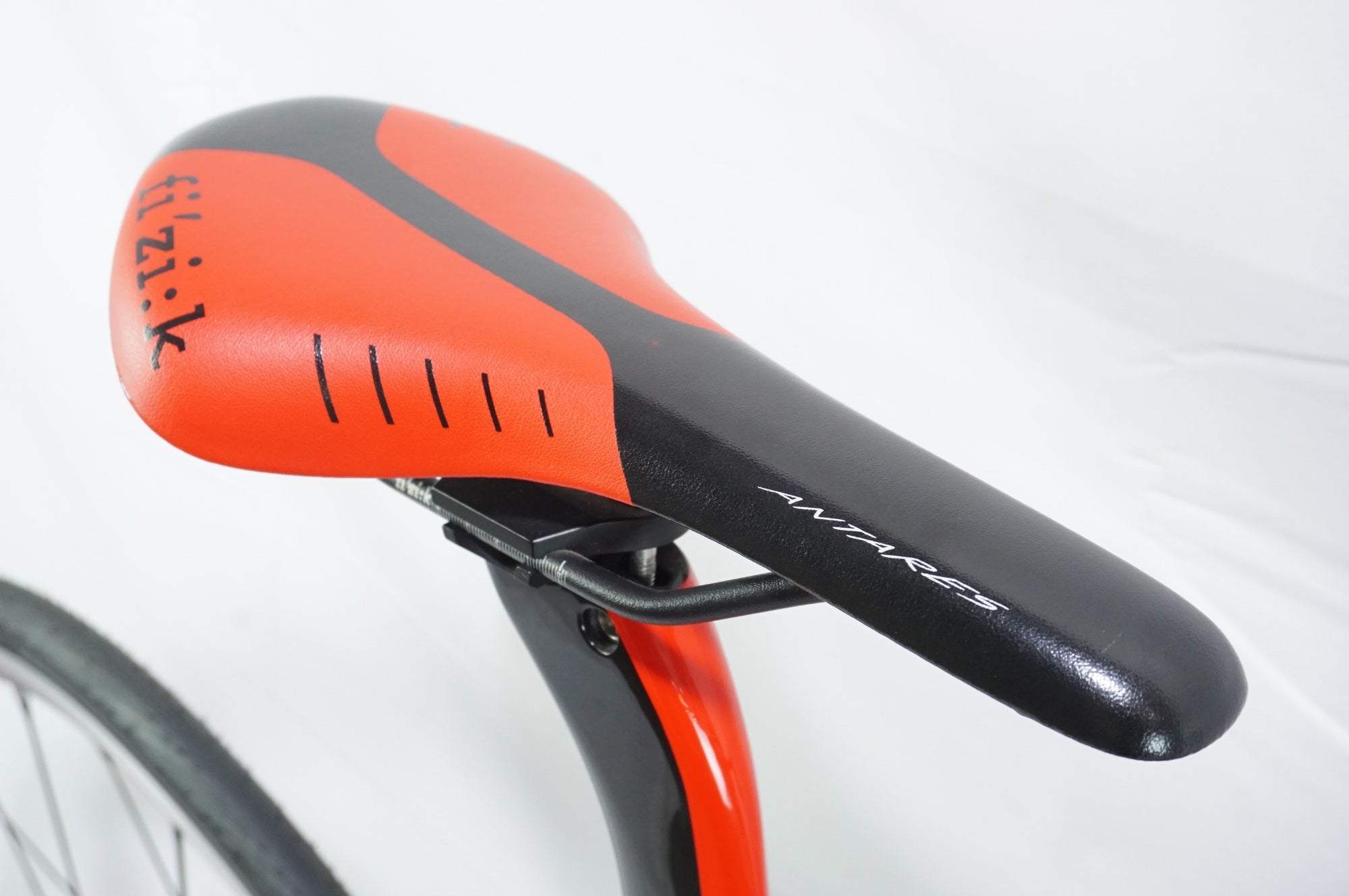 PINARELLO 「ピナレロ」 GAN S ULTEGRA 2017年モデル ロードバイク / 中目黒店