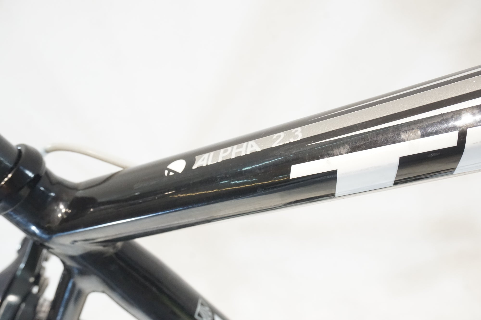 TREK 「トレック」 2.3 2011年モデル ロードバイク / 横浜戸塚店