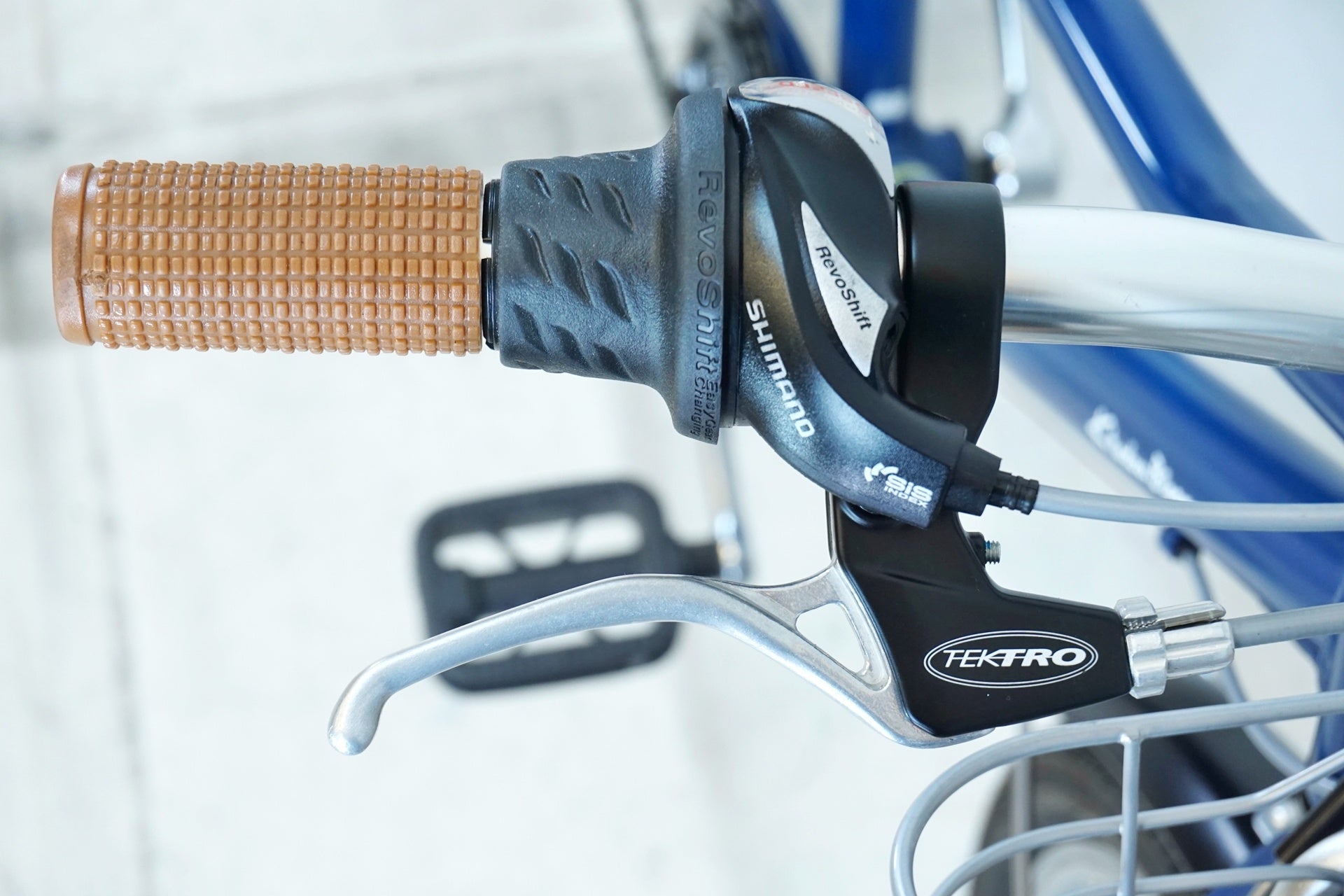 KHODAABLOOM 「コーダーブルーム」 ASSON J22 2024年モデル キッズ