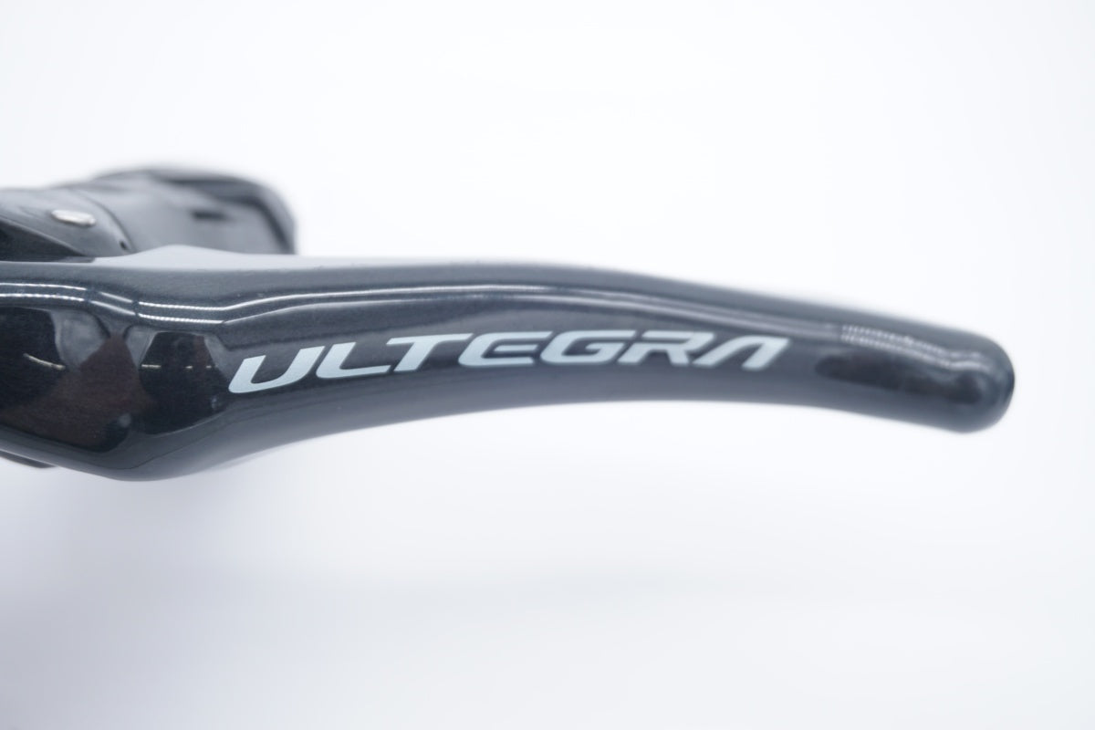 SHIMANO 「シマノ」 ULTEGRA ST-R8000 デュアルコントロールレバー
