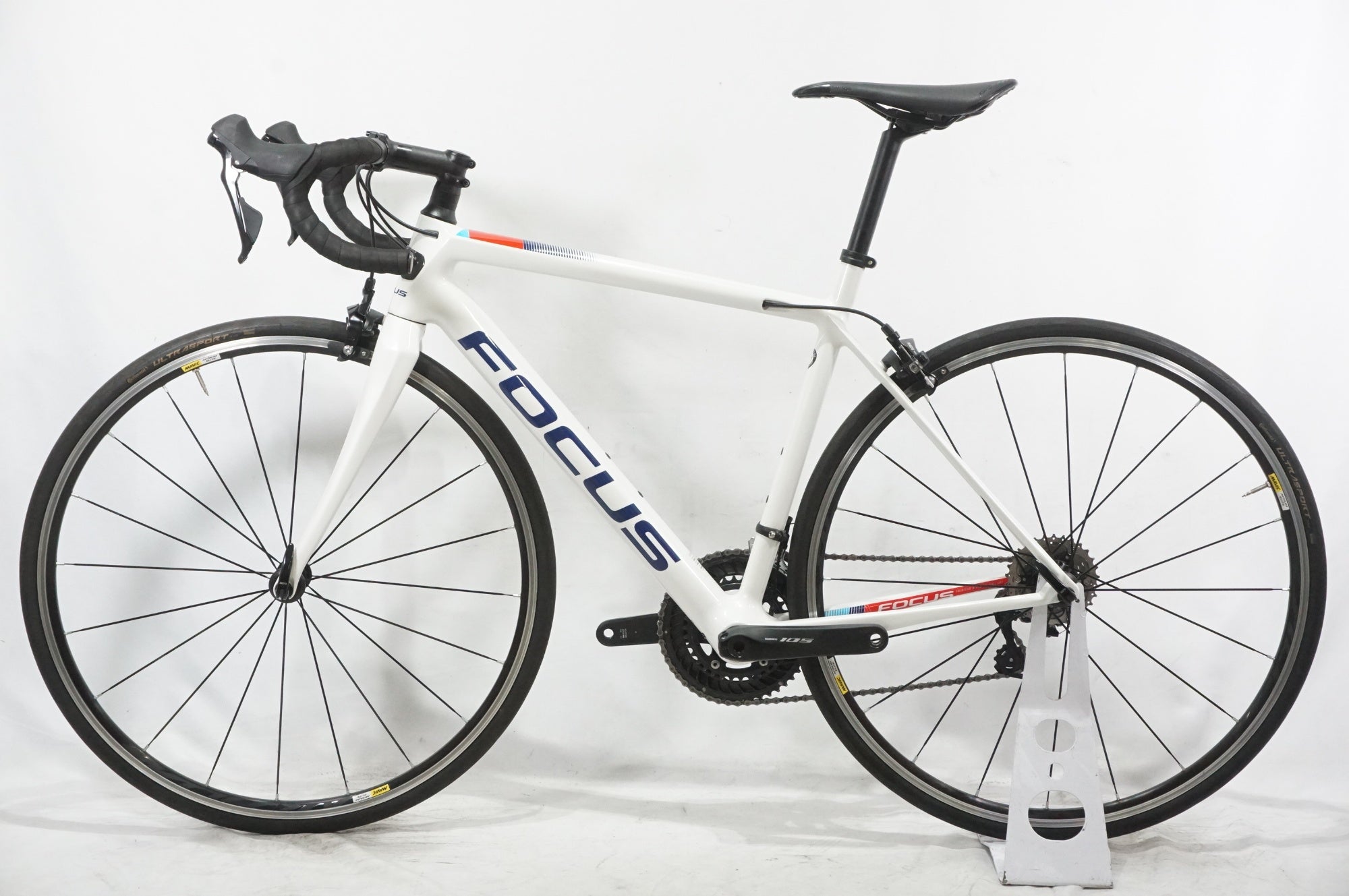 FOCUS 「フォーカス」 IZALCO RACE 9.7 2019年モデル ロードバイク / AKIBA店