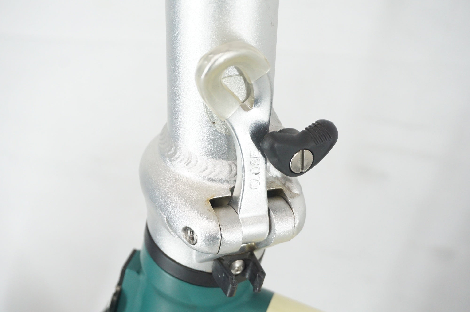 DAHON 「ダホン」 BOARDWALK D7 2016年モデル 20インチ 折りたたみ自転車 / 阪急塚口店