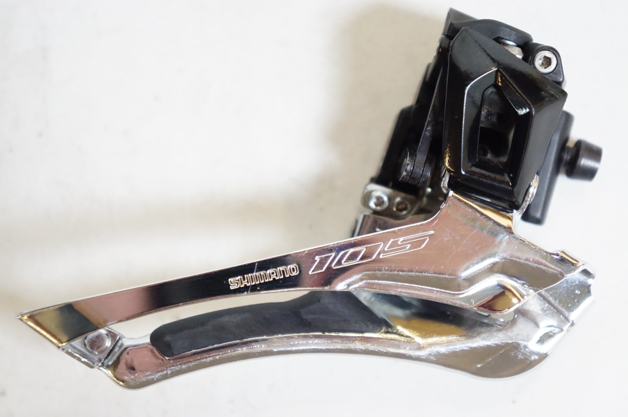 SHIMANO 「シマノ」 105 FD-R7000 フロントディレイラー / 熊谷本店