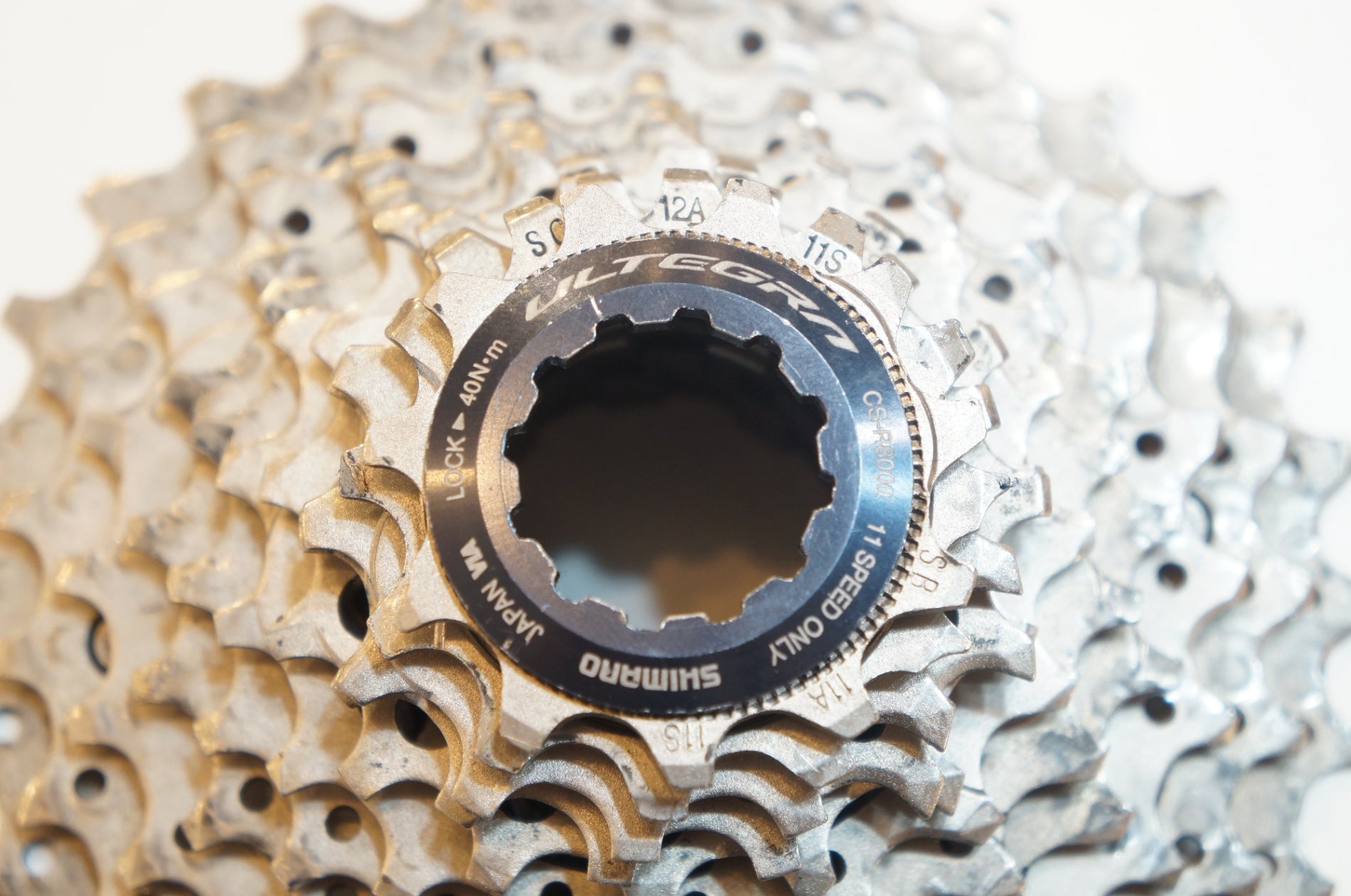 SHIMANO 「シマノ」 ULTEGRA CS-R8000 11-30T スプロケット