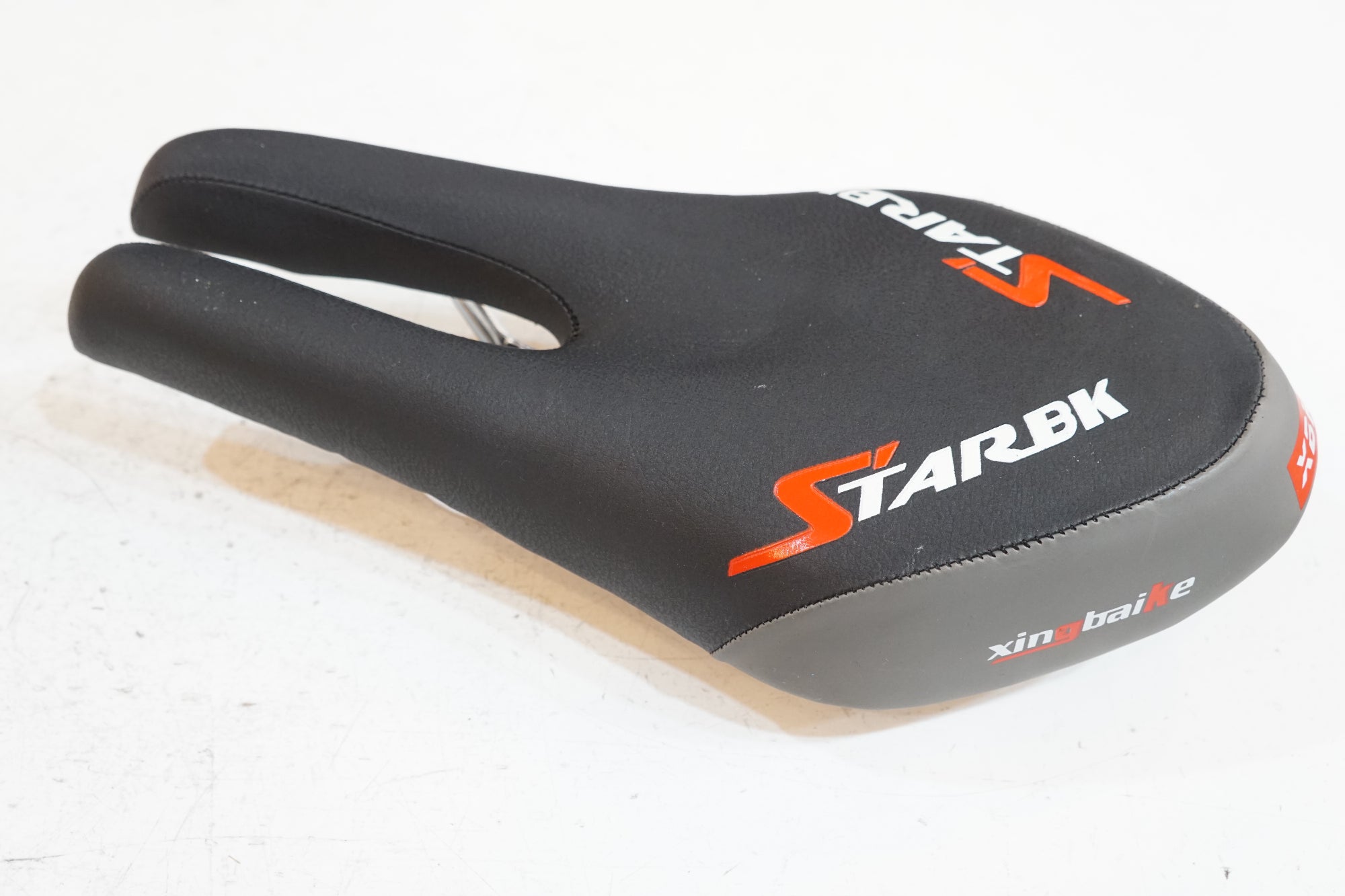 XINGBAIKE  「シン バイク」 STARBK サドル / バイチャリ浦和ベース