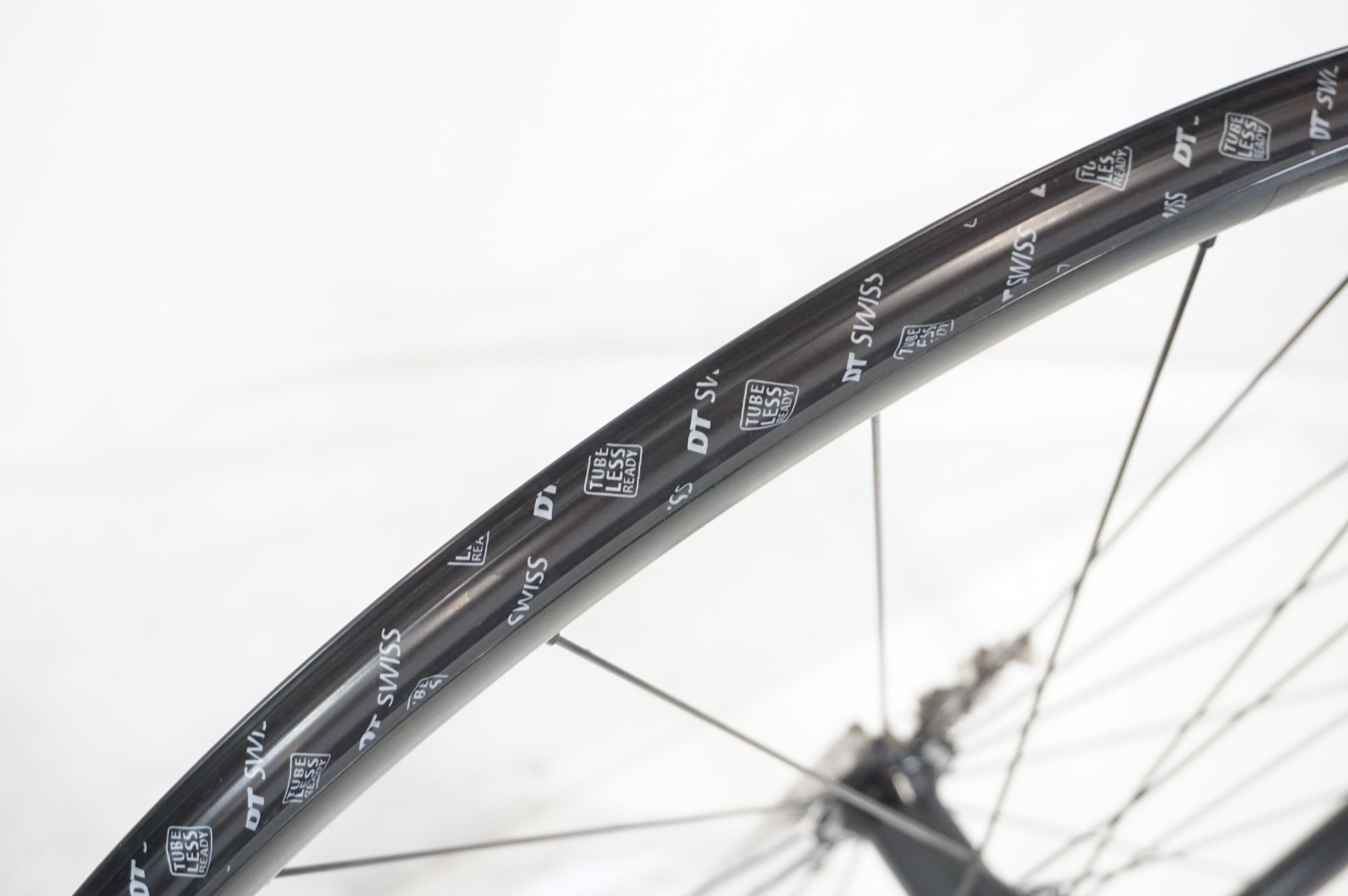 DT SWISS 「ディーティスイス」 R470 DB SRAM XDR ホイールセット