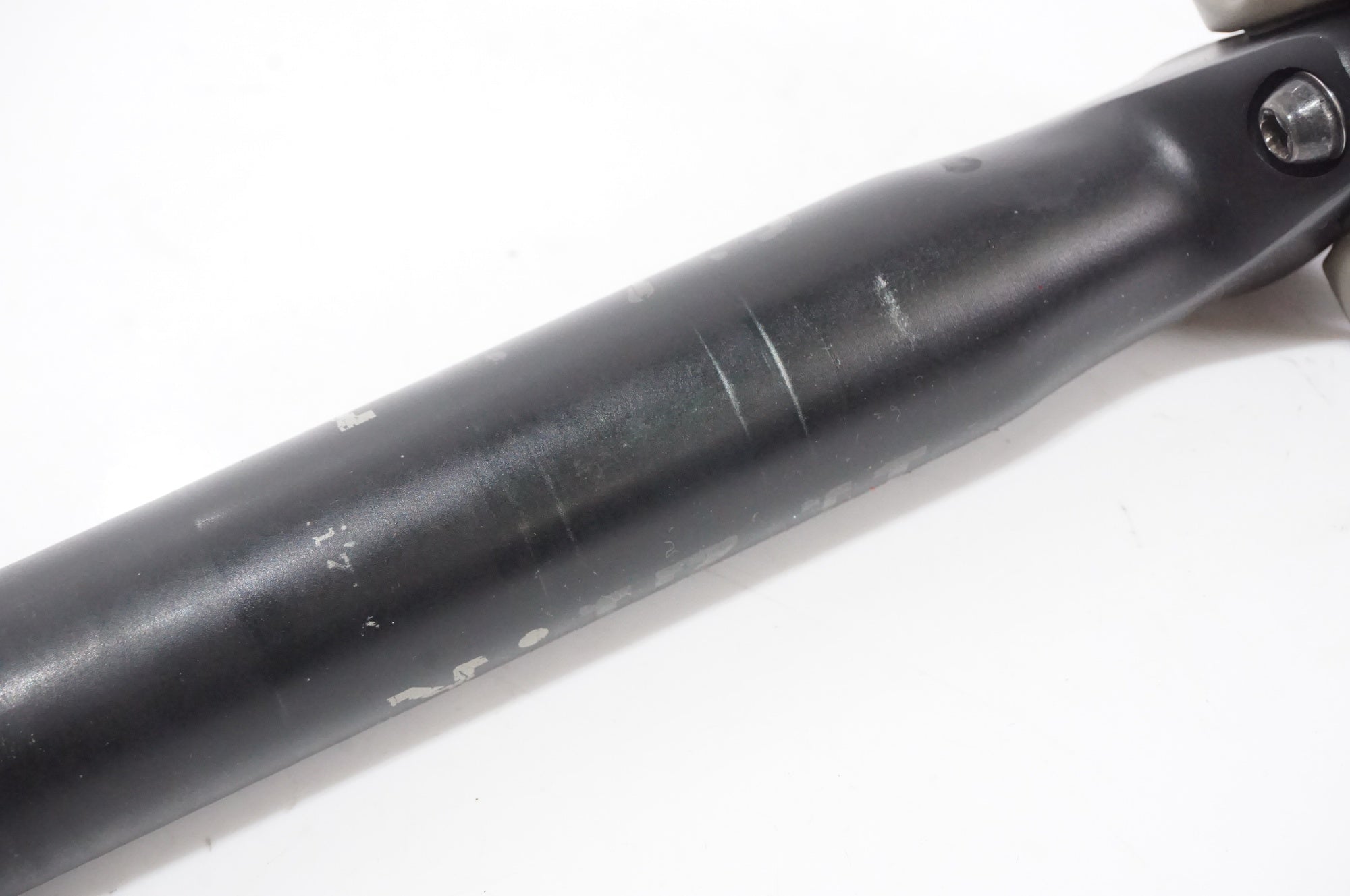 FIZIK 「フィジーク」 CYRANO R5 31.6φ 330mm シートポスト / AKIBA店