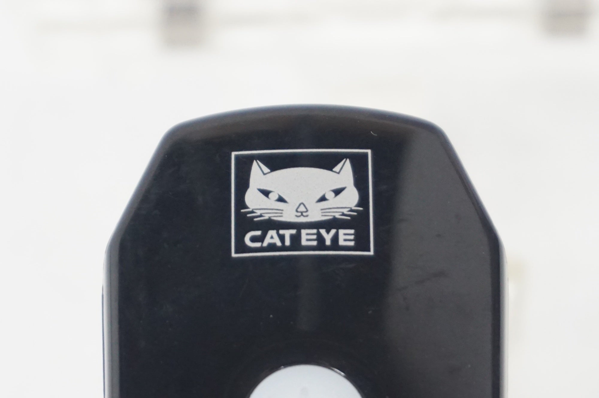 CATEYE 「キャットアイ」 VOLT200 フロントライト / 阪急塚口店