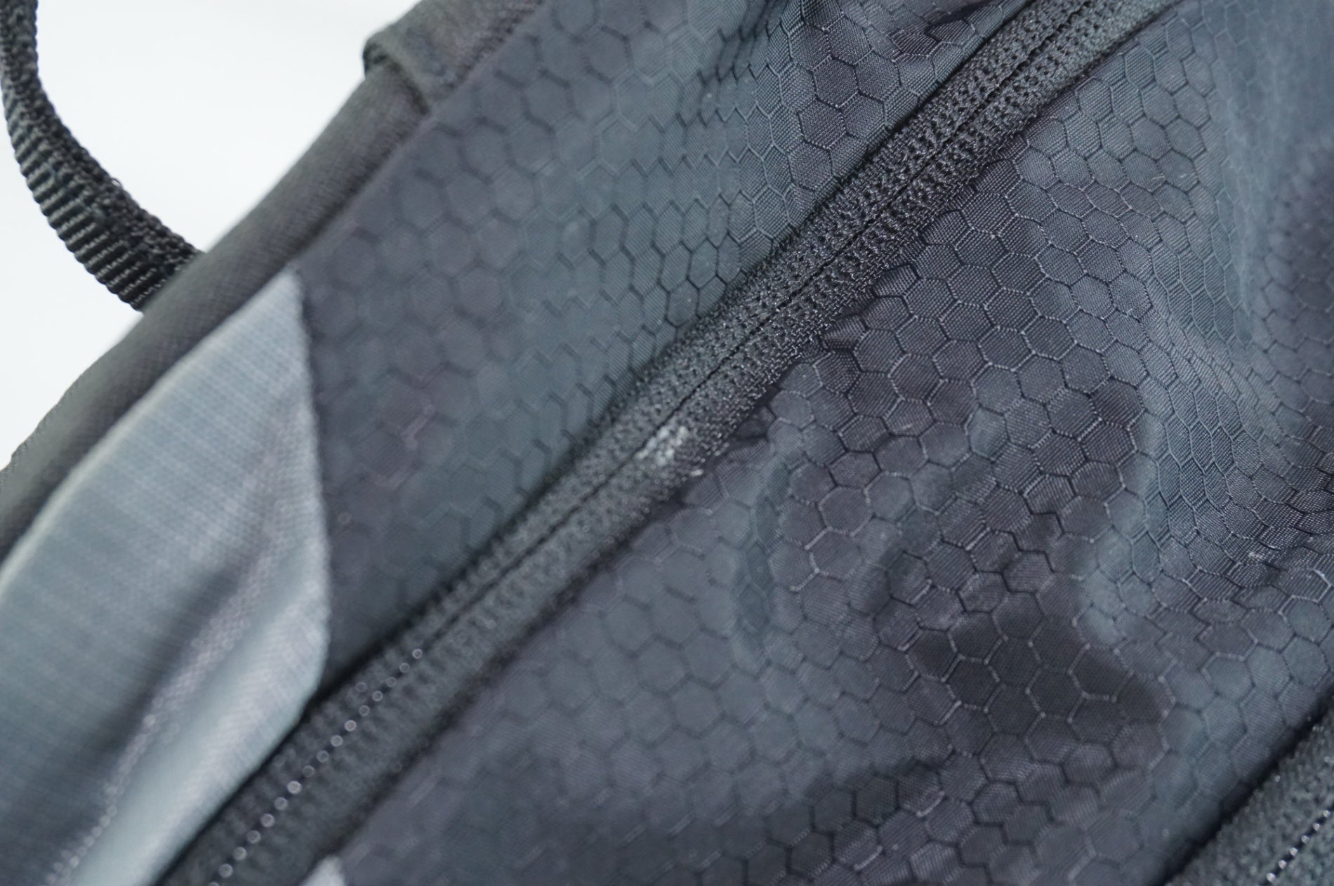 DEUTER 「ドイター」 RACE EXP AIR バックパック / 中目黒店