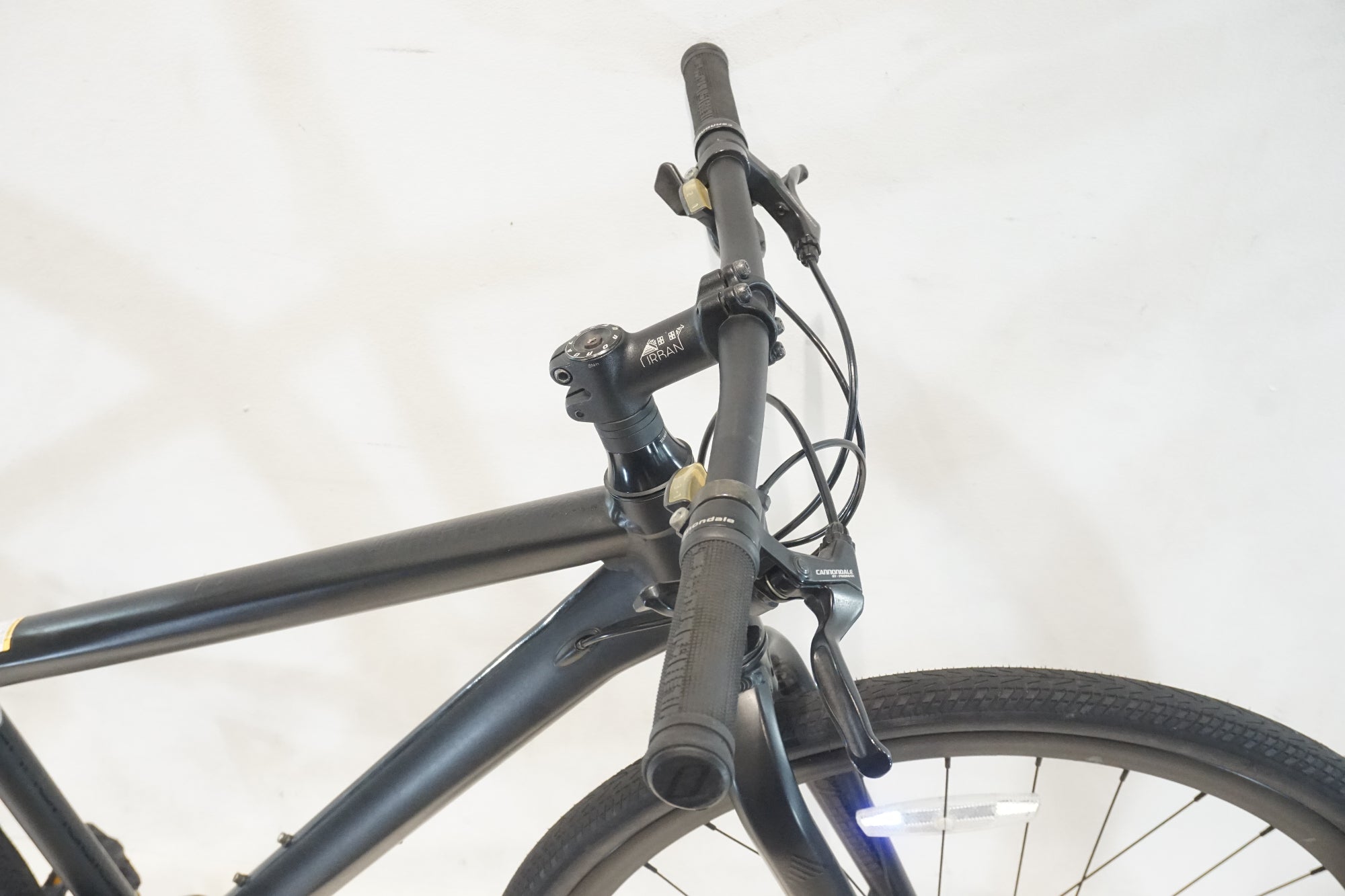 CANNONDALE 「キャノンデール」 BADBOY 4 2015年モデル クロスバイク / 横浜戸塚店