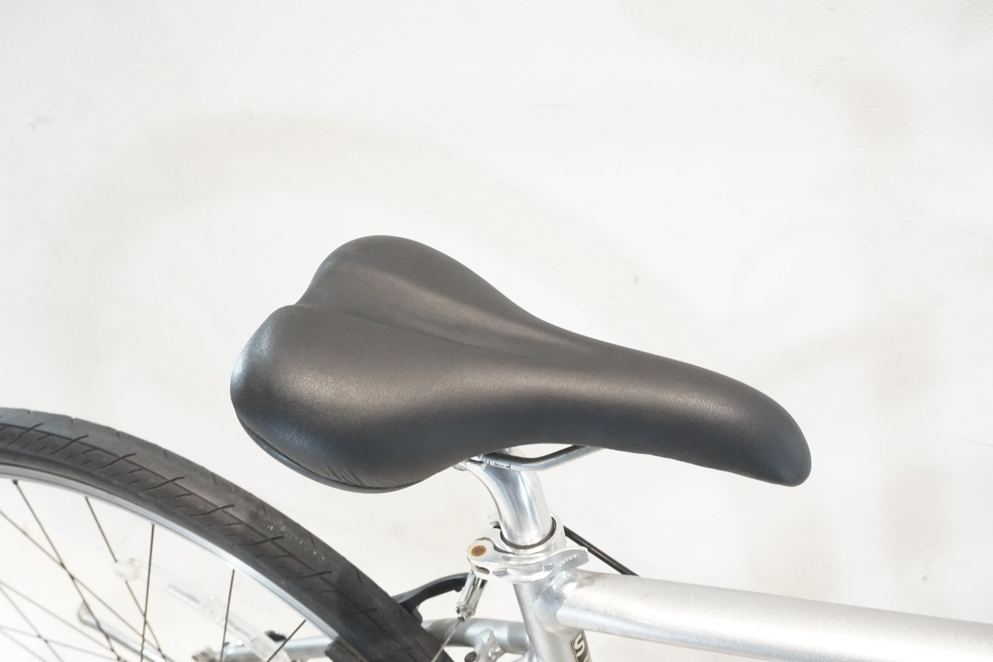 GIANT 「ジャイアント」 GRAVIER 2015年モデル クロスバイク / 横浜戸塚店