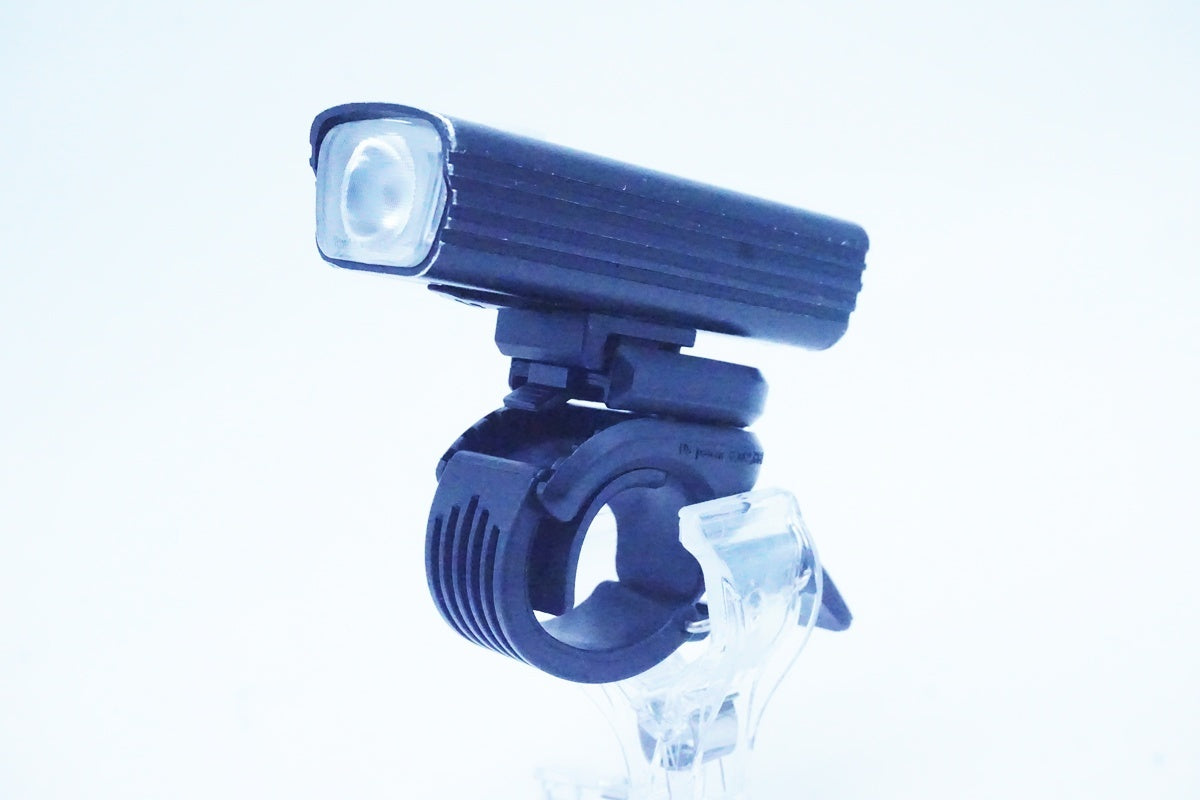 SERFAS「サーファス」 E-LUME200 フロントライト/ 京都西院店